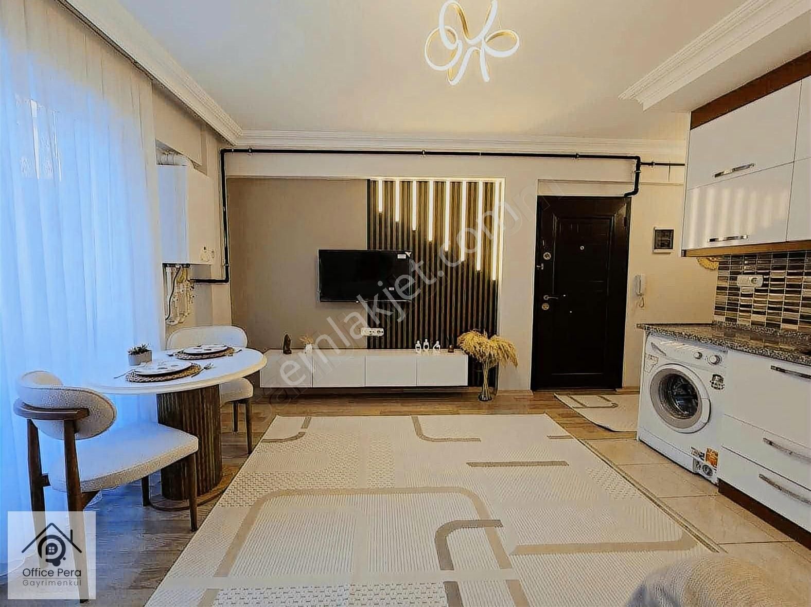 İncilipınar'da Yüksek Kredili 45m² 1+1 Ön Cephe Ultra Lüks Apart