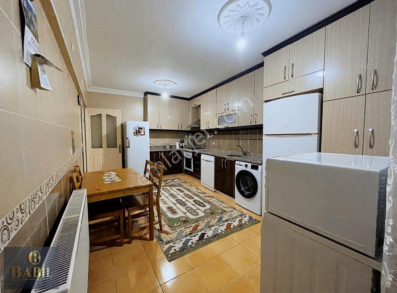Babil'den Nüfus Müdürlüğü Üstü Kiralık 120m2 2+1 Geniş Daire
