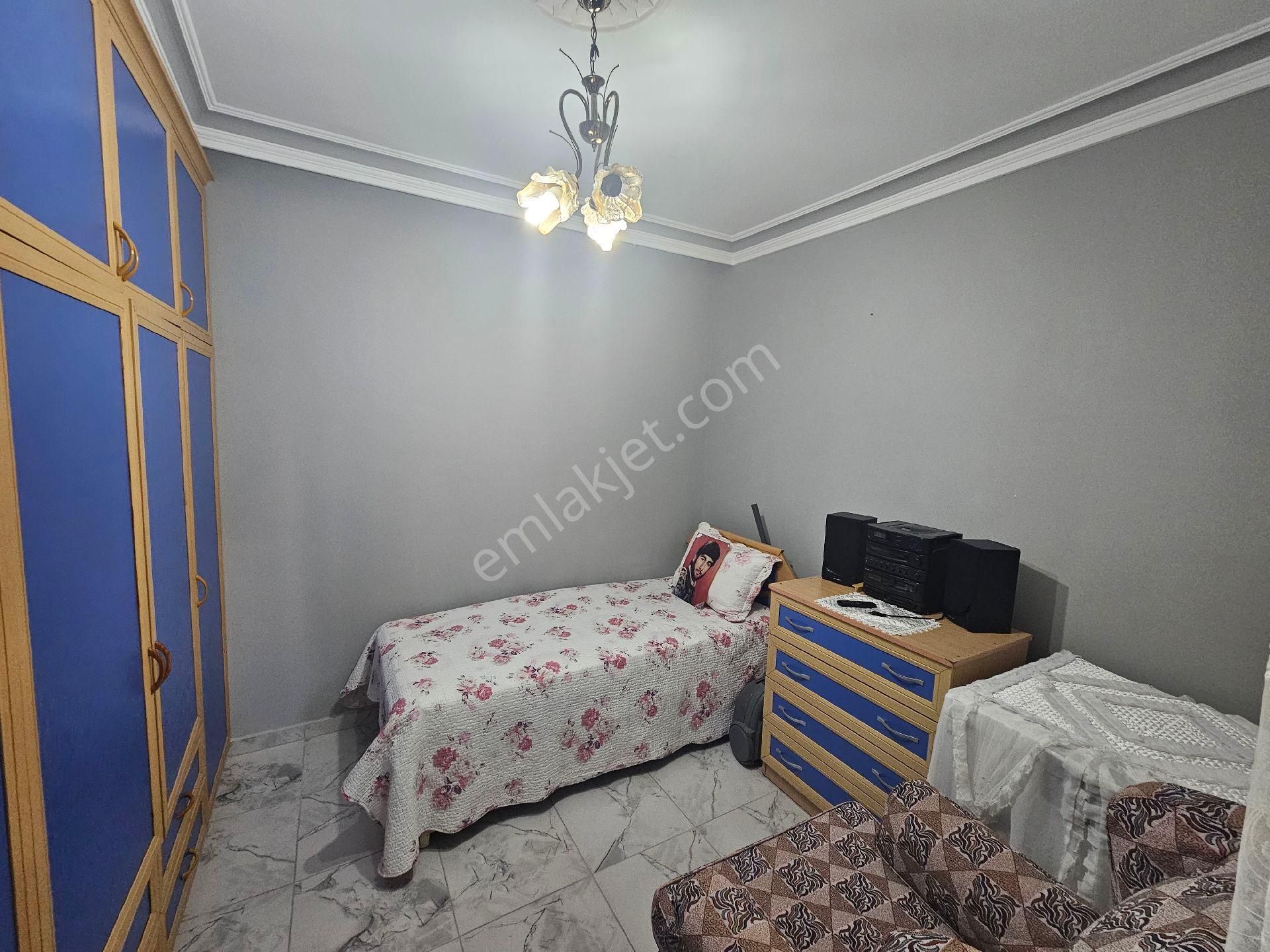 Seyhan Da Meydan Mh 100 Mt 3 Katlı Müstakil Ev Köşe Başı Full Yapılı - Görsel 17