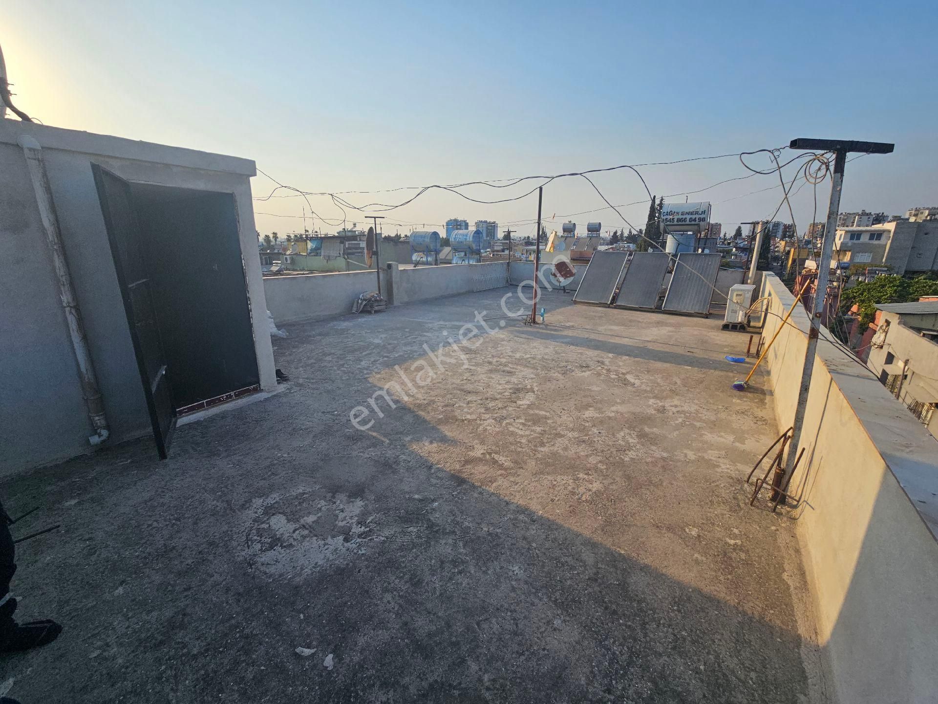 Seyhan Da Meydan Mh 100 Mt 3 Katlı Müstakil Ev Köşe Başı Full Yapılı - Görsel 21