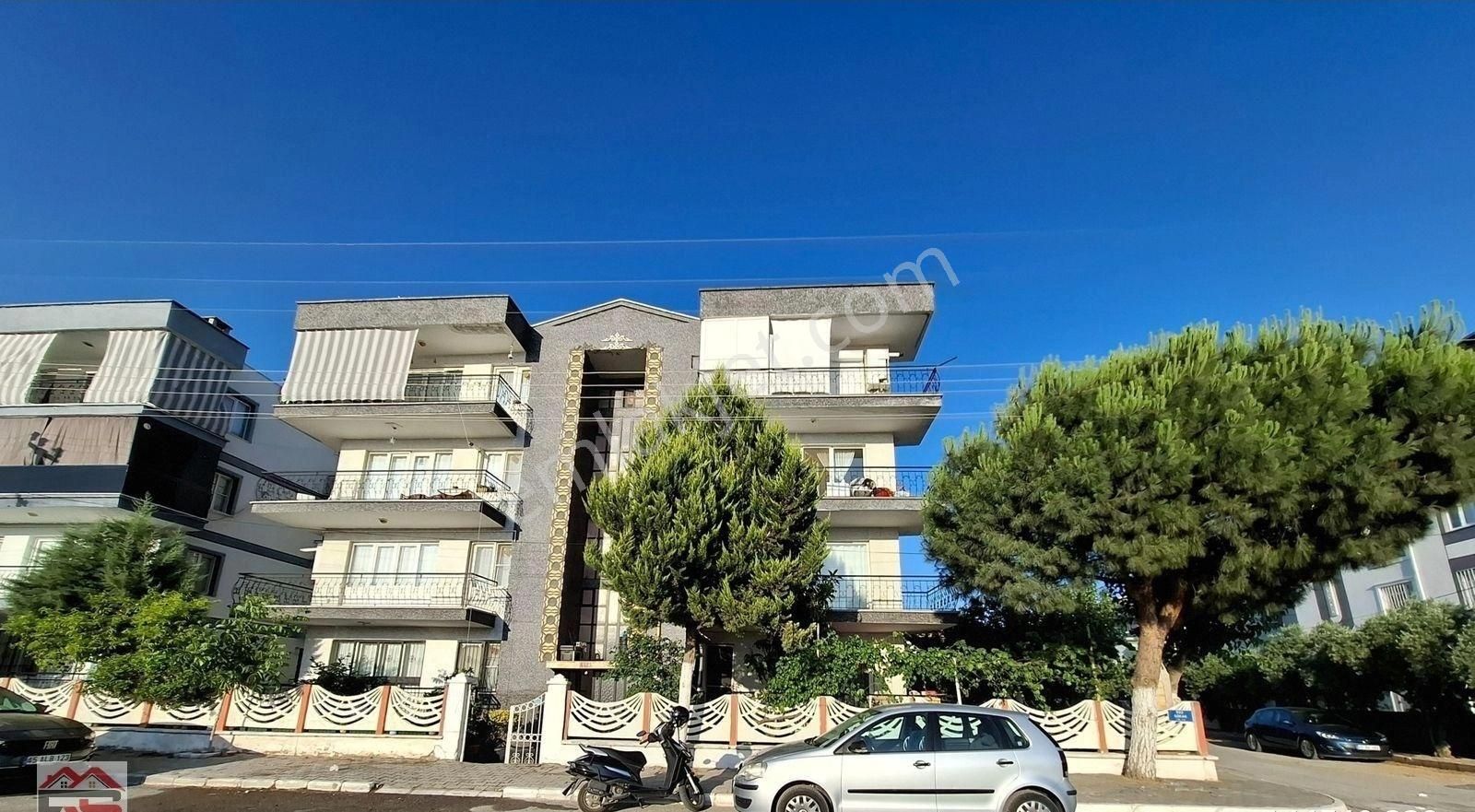 Akhisar Atatürk Gölet Manzaralı Fahri Sertel Emlaktan Satılık 3+1 - Görsel 27