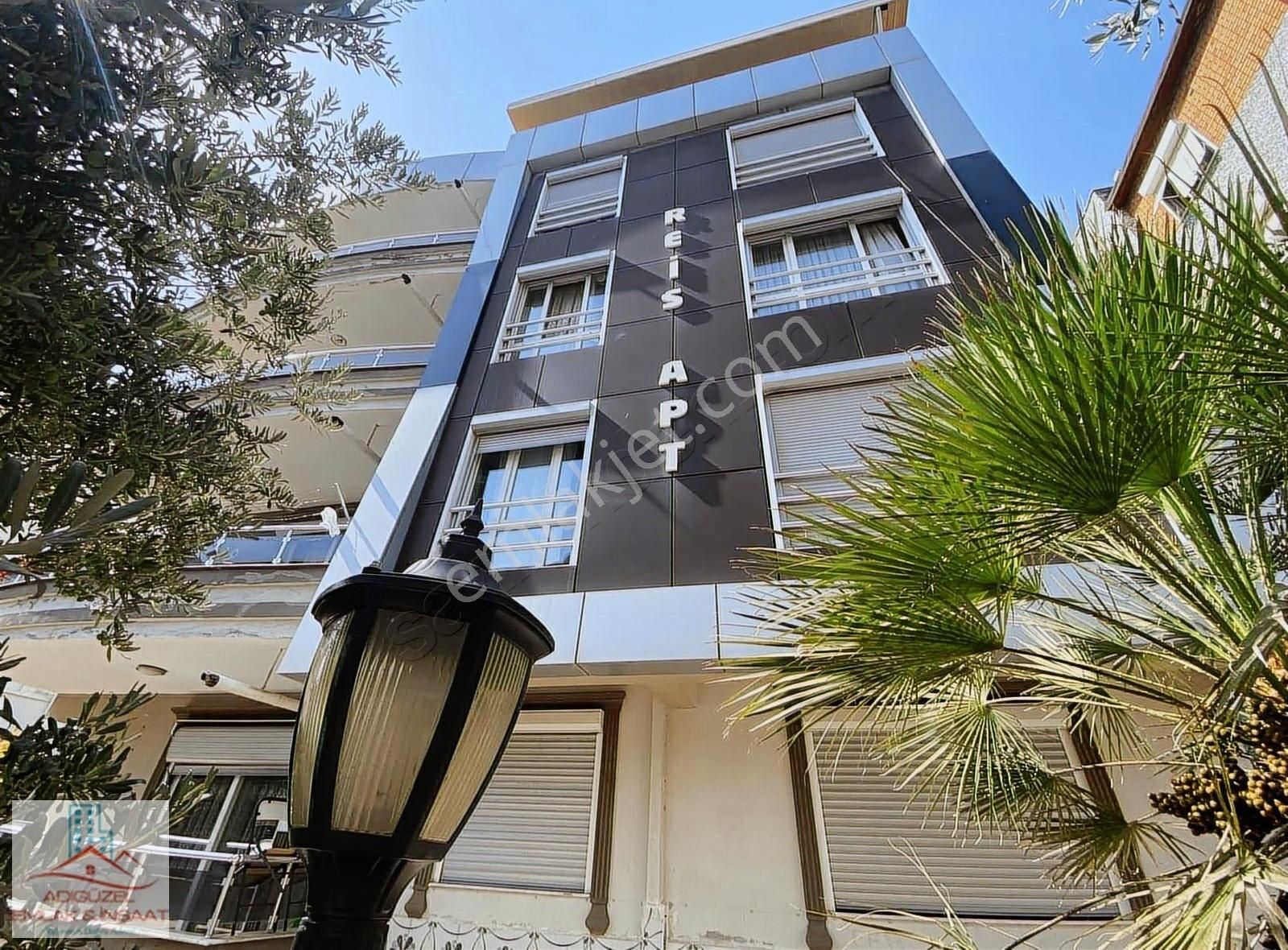 Adıgüzel'den Alpkent'te Yüksek Giriş Satılık 3+1 Daire