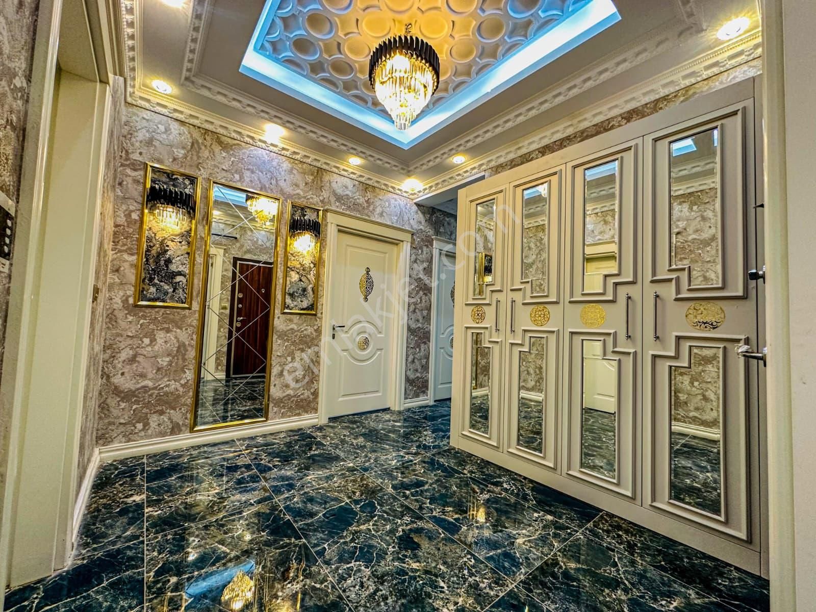 Sultan Emlaktan Diş Hastanesi Arkası Satlık 3+1 Ultra Lüxxx