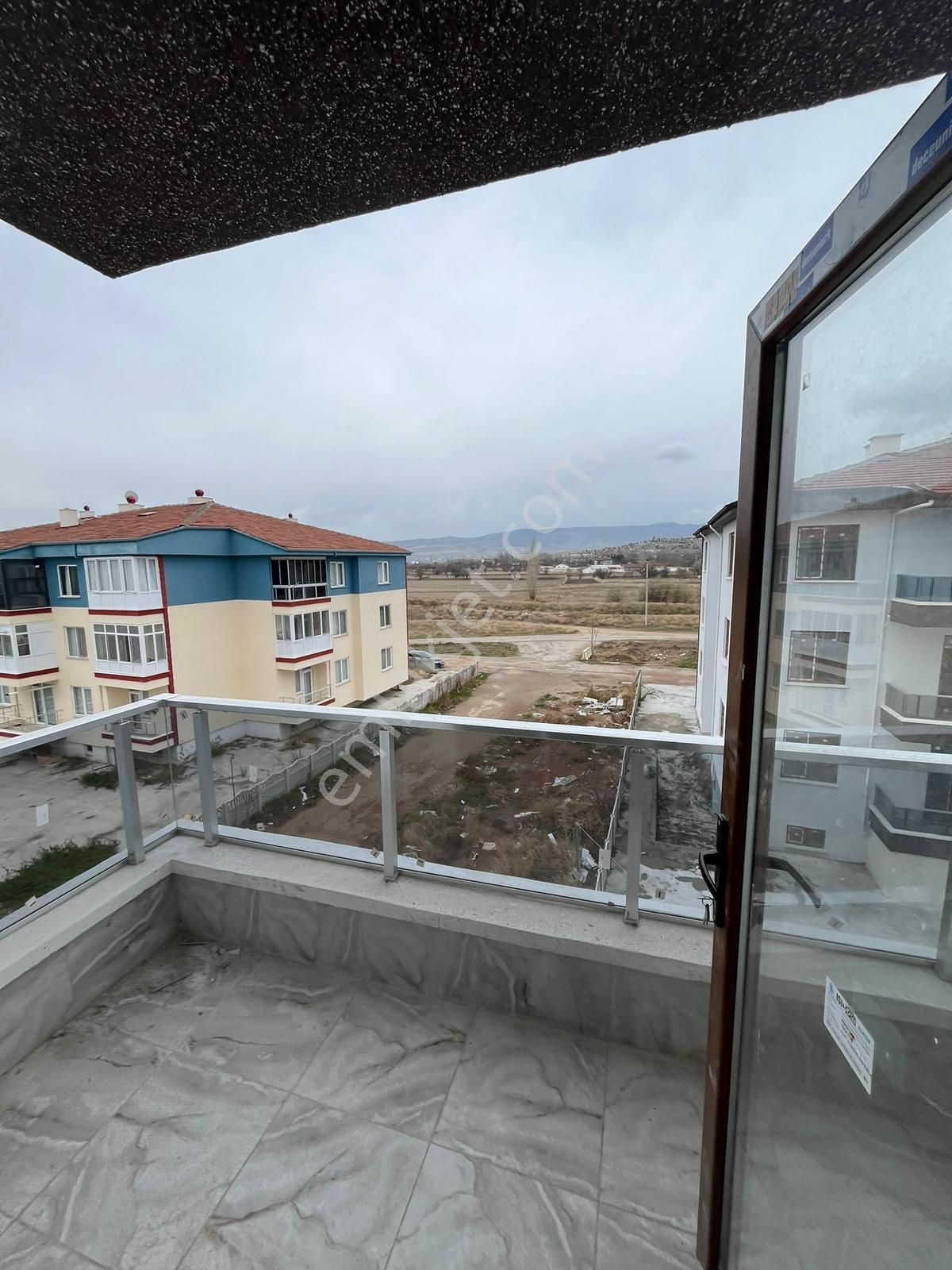 Afyon Üçok Emlaktan Mareşalde Sıfır 2+1 Lüx Satılık Daireler - Görsel 14