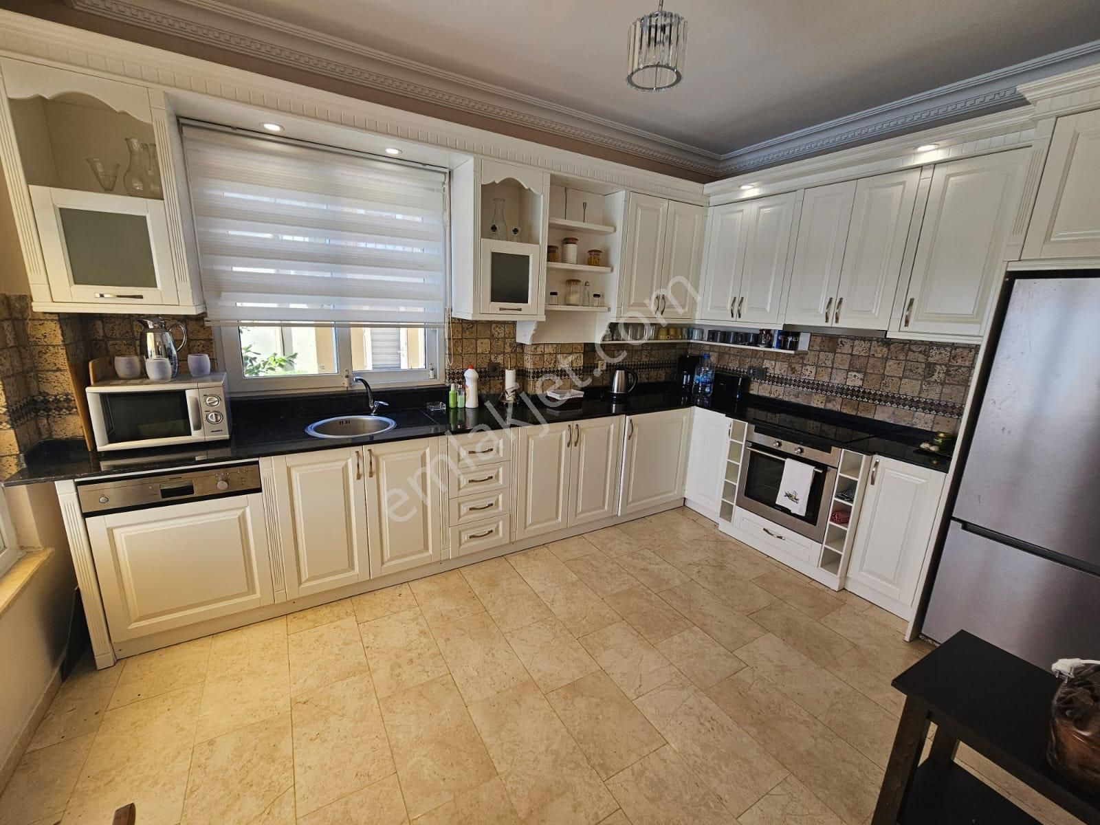 Alanya Kargıcak Mah.full Eşyalı Satılık 3+1 Villa - Görsel 12