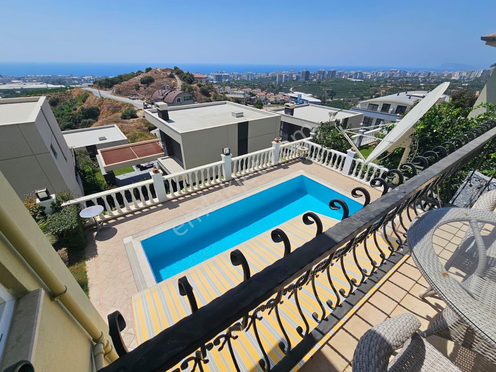 Alanya Kargıcak Mah.full Eşyalı Satılık 3+1 Villa - Görsel 11