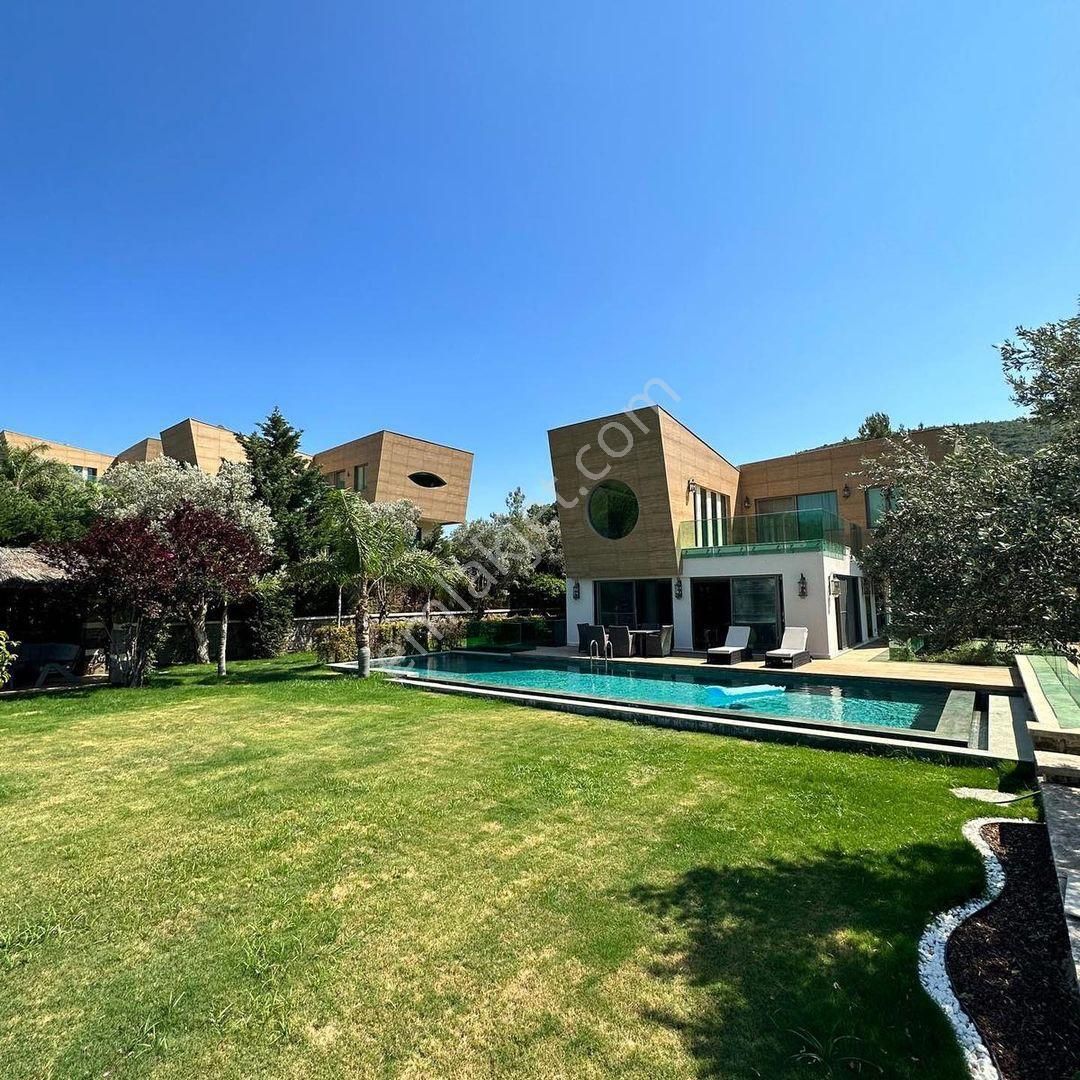 Bodrum Torba’da 1 Dönüm Arsa İçinde 6+1 Satılık Müstakil Villa - Görsel 4