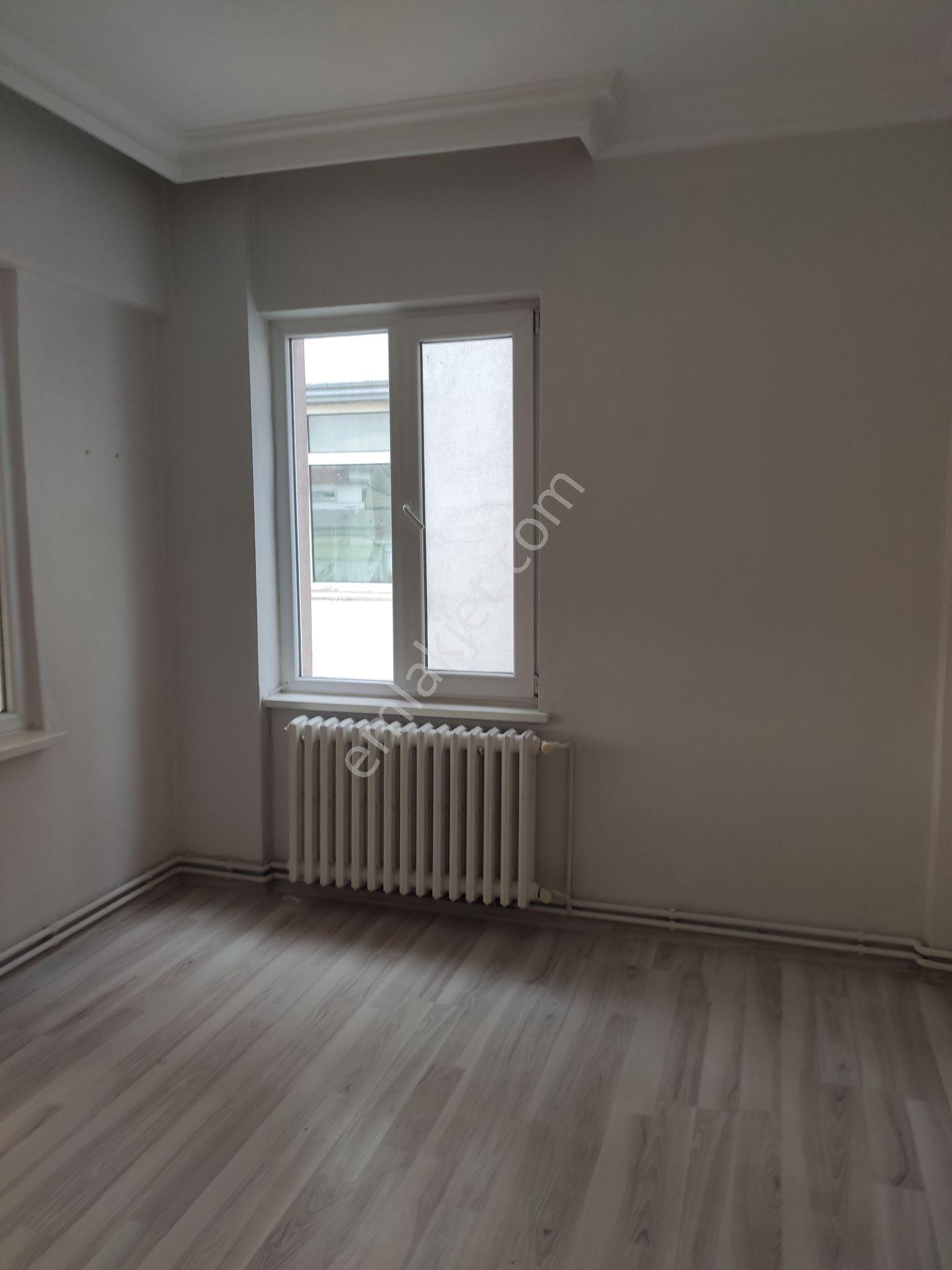 Sakarya Eskı Recıde Satılık 3+1 Temız Daire - Görsel 4