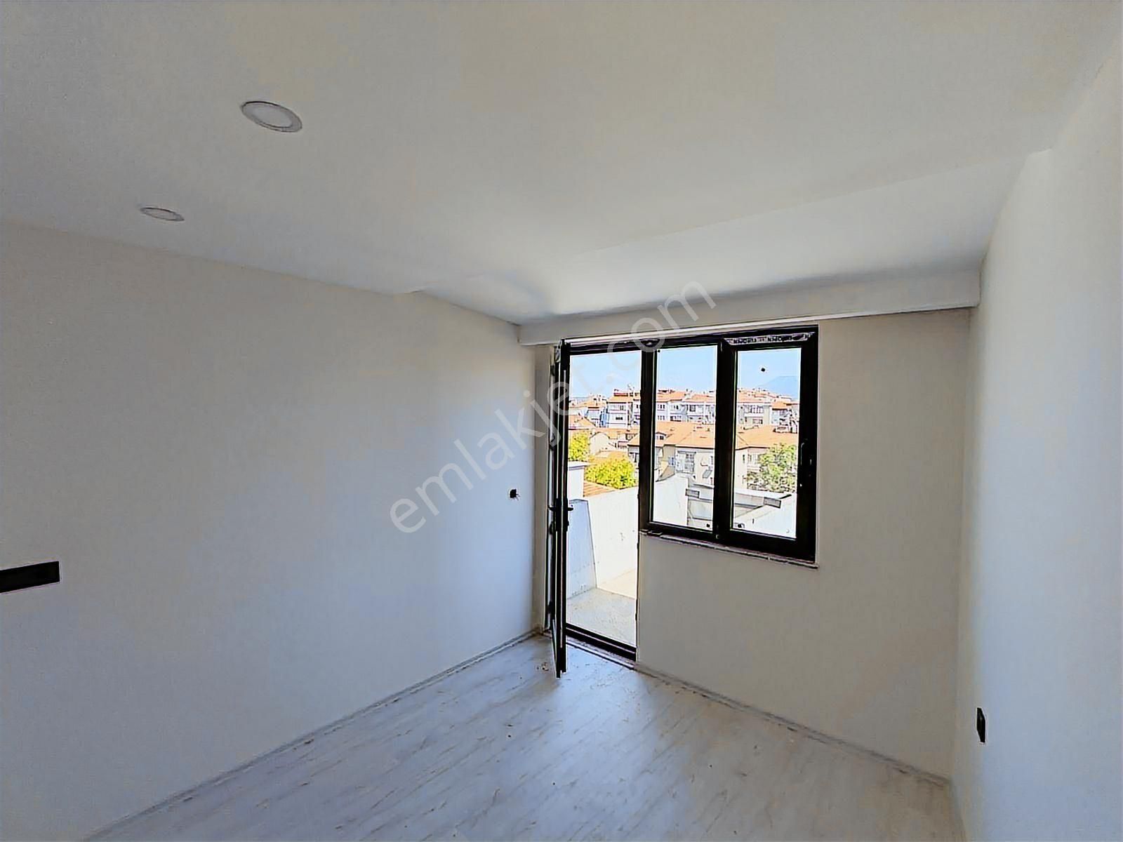 Redstone İdolden Şehrin Merkezinde Sıfır 2+1 Kupon Daire - Görsel 31