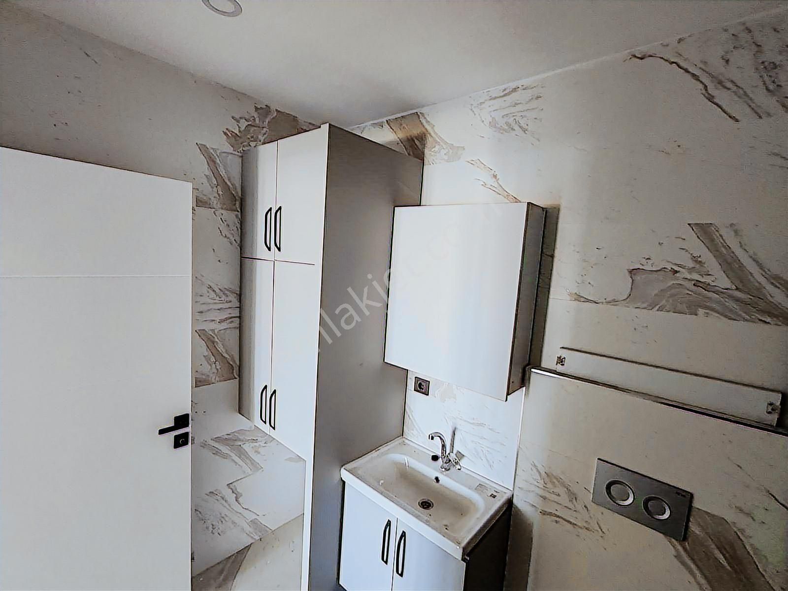 Redstone İdolden Şehrin Merkezinde Sıfır 2+1 Kupon Daire - Görsel 15