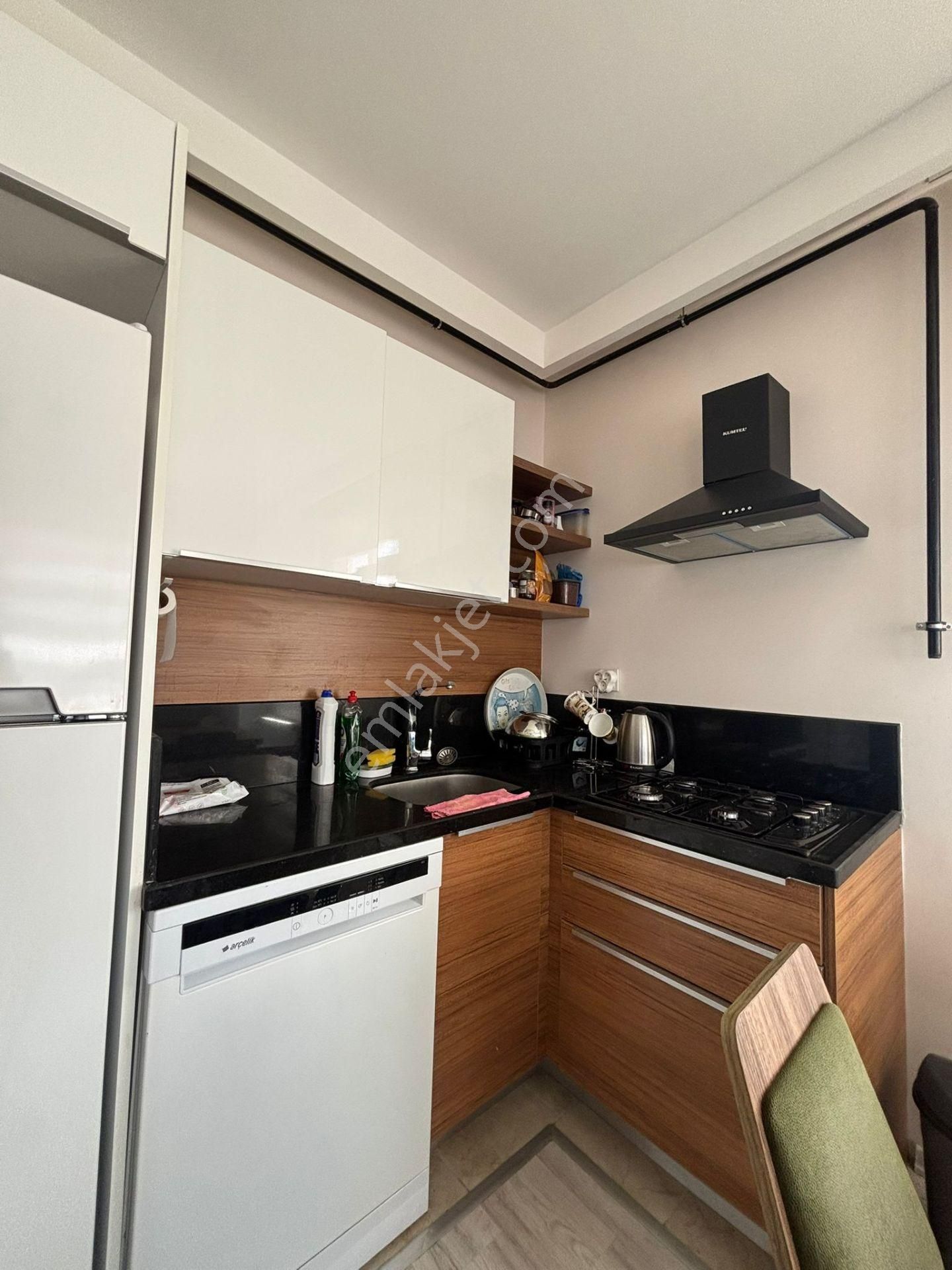 Çarkıpare De 1+1 Bulvar Üzeri Full Eşyalı Cazip Kiralık Daire