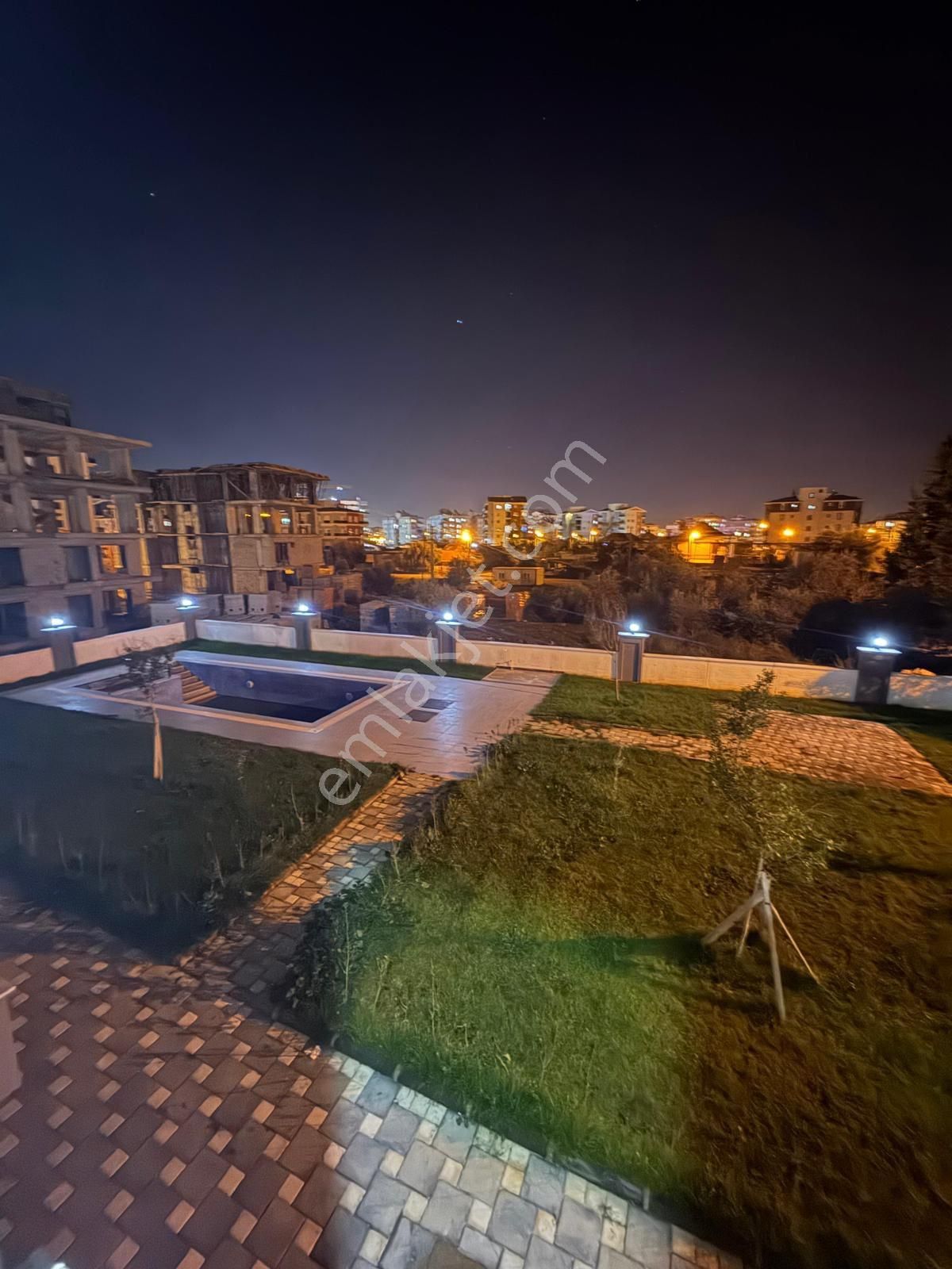Yüzme Havuzlu Sıfır Fırsat Daire