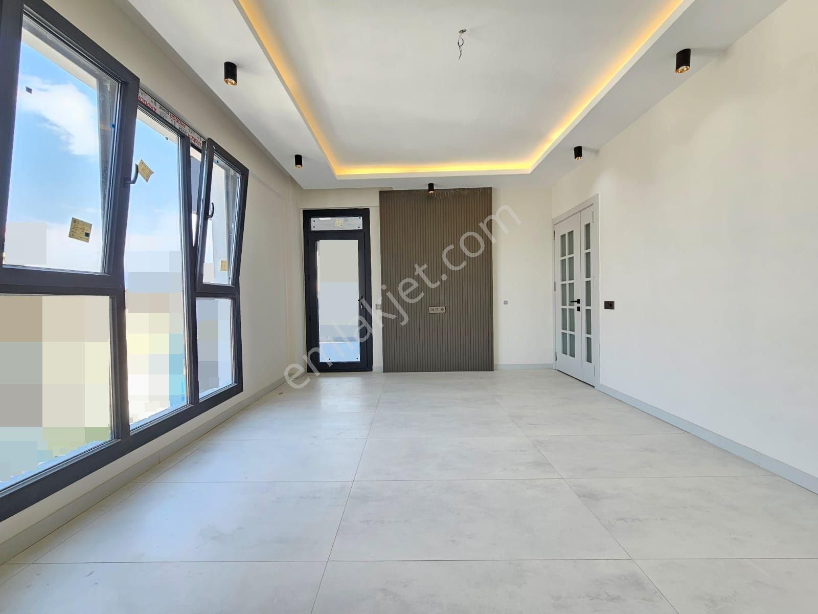 Denizli Çakmak Ta 3+1 160 M2 Merkezi Konumda Arakat Satılık Daire