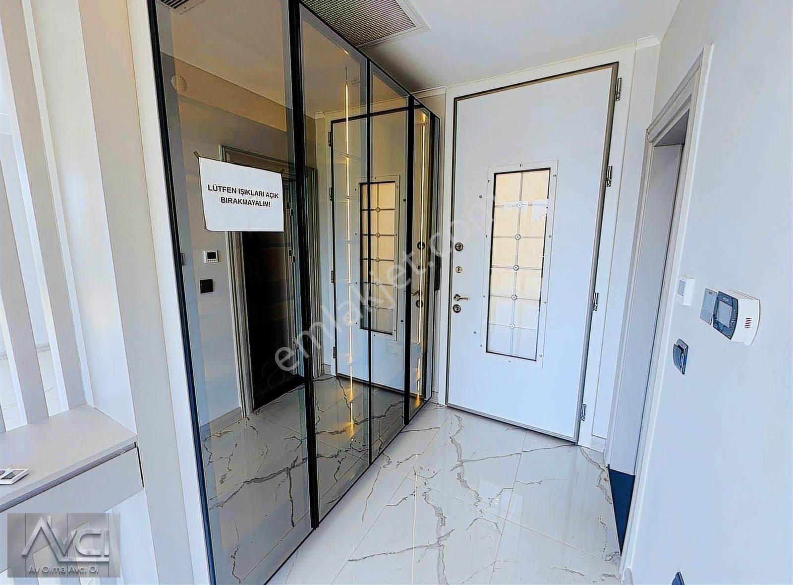 Avcı'dan Altınoluk Manzaralı Özel Mimari Müstakil 4+1 Lüks Villa - Görsel 7