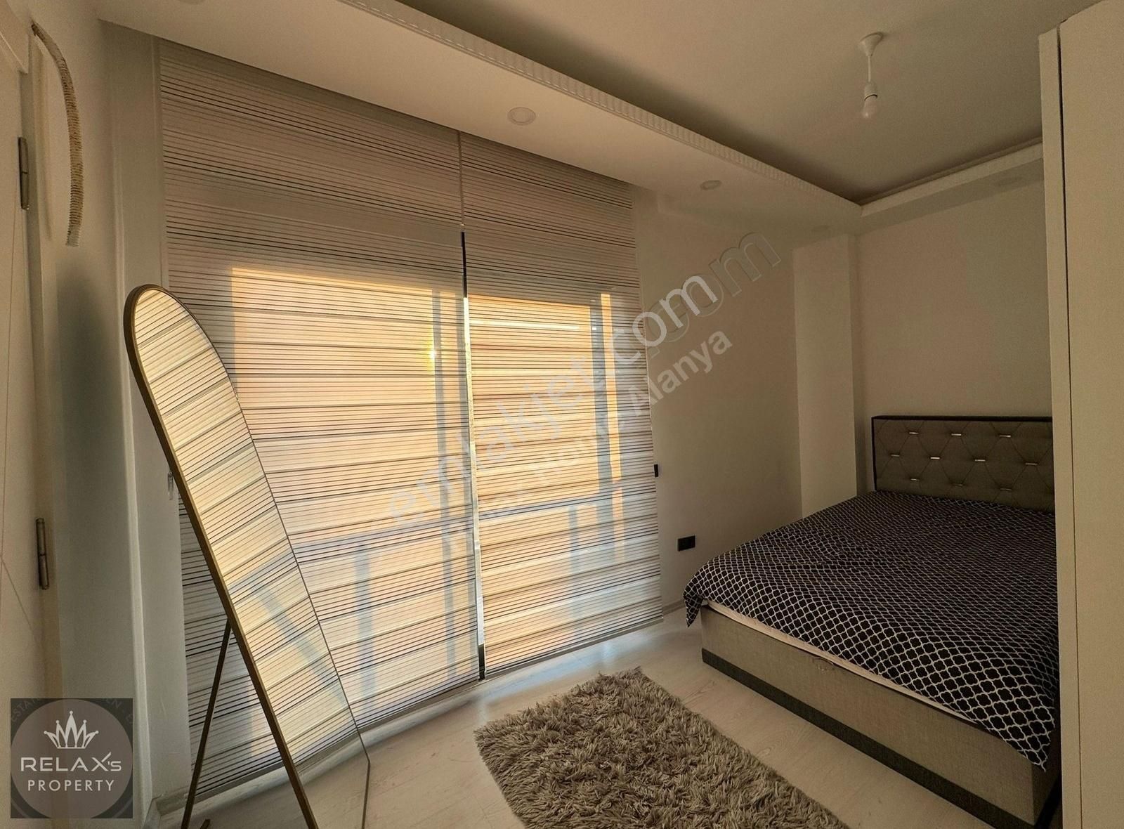 İmamlı Bölgesinde 6+1 Müstakil Satılık Triplex Villa Ve Bahçesi - Görsel 5
