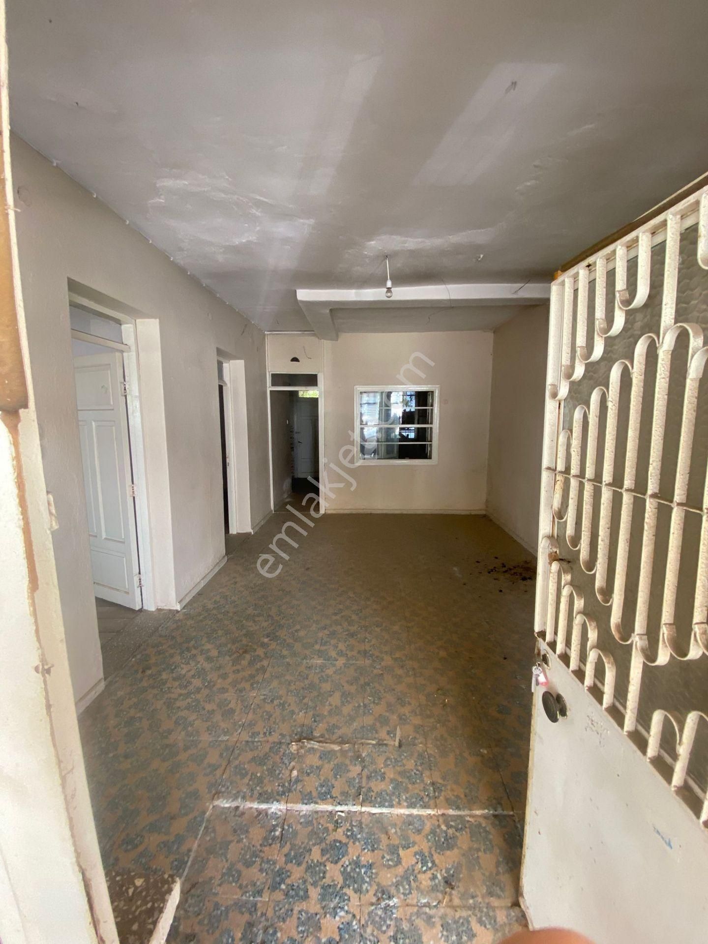 Konut Emlaktan Şirinevler Mahallesinde 270m2 Satılık Müstakil Daire - Görsel 28