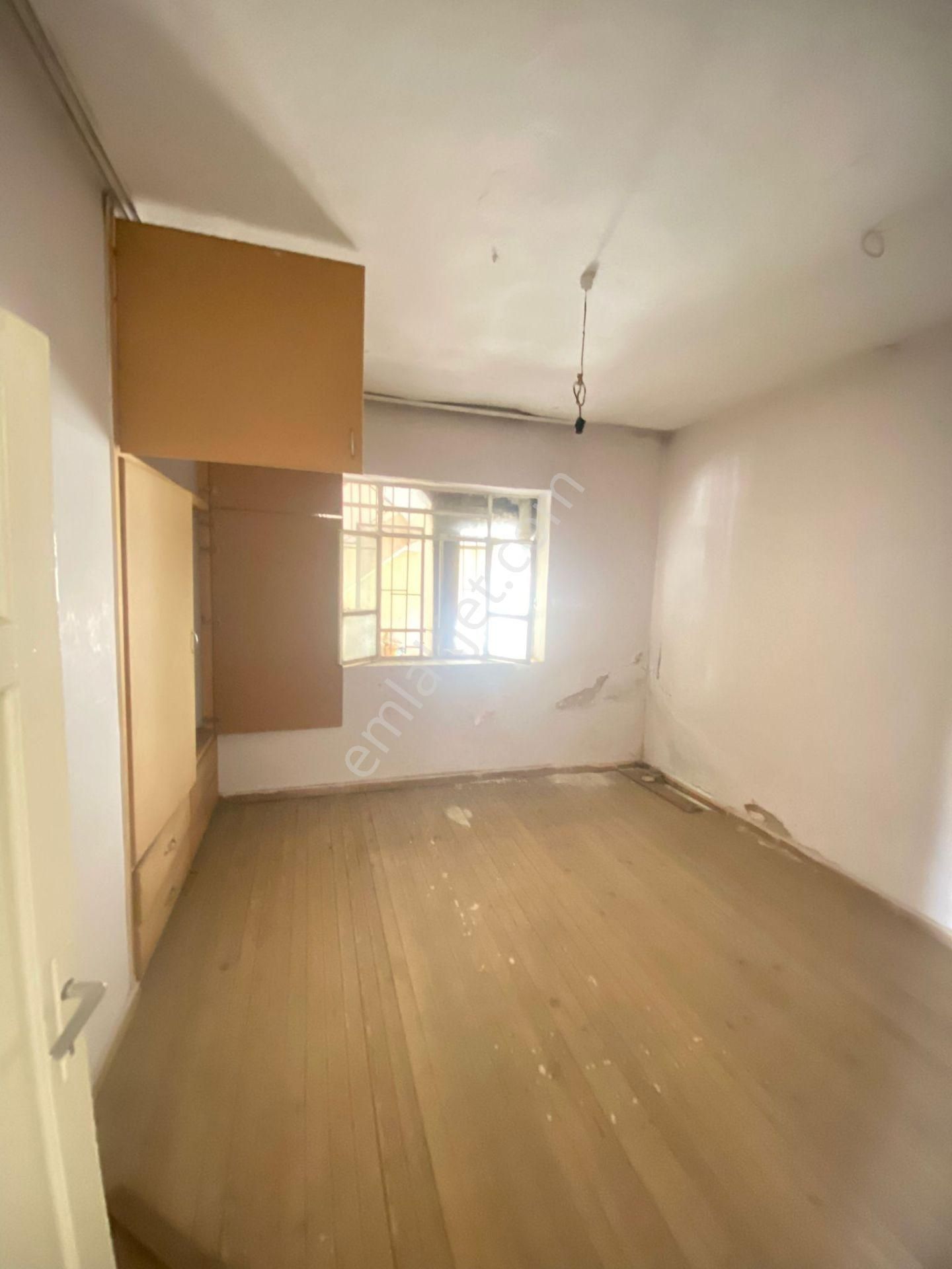 Konut Emlaktan Şirinevler Mahallesinde 270m2 Satılık Müstakil Daire - Görsel 26