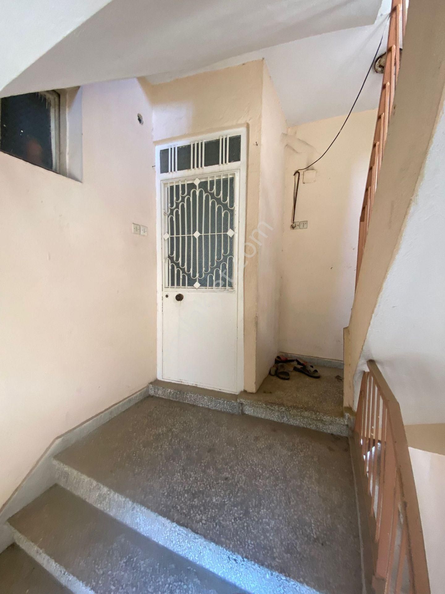 Konut Emlaktan Şirinevler Mahallesinde 270m2 Satılık Müstakil Daire - Görsel 21