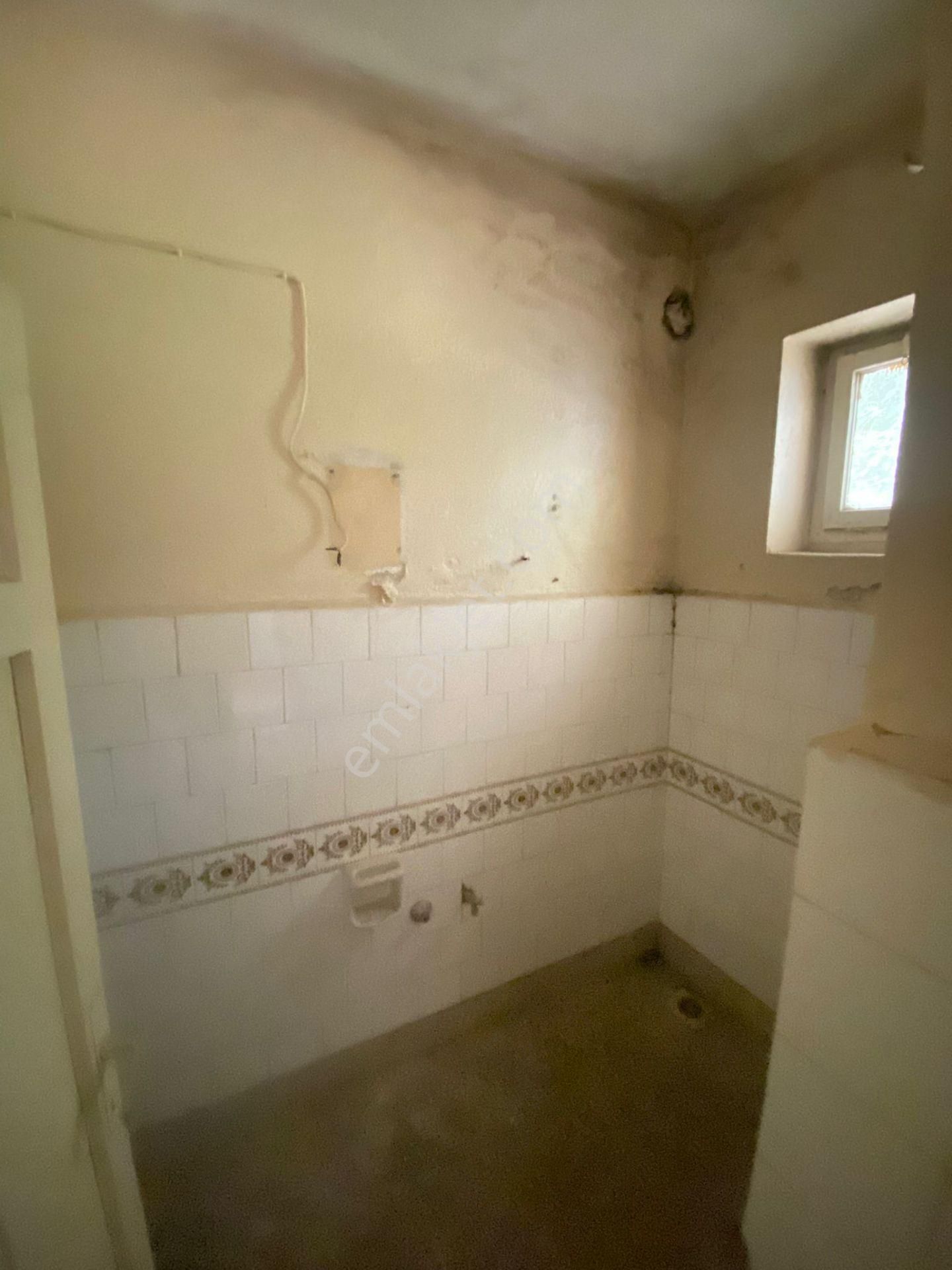 Konut Emlaktan Şirinevler Mahallesinde 270m2 Satılık Müstakil Daire - Görsel 25