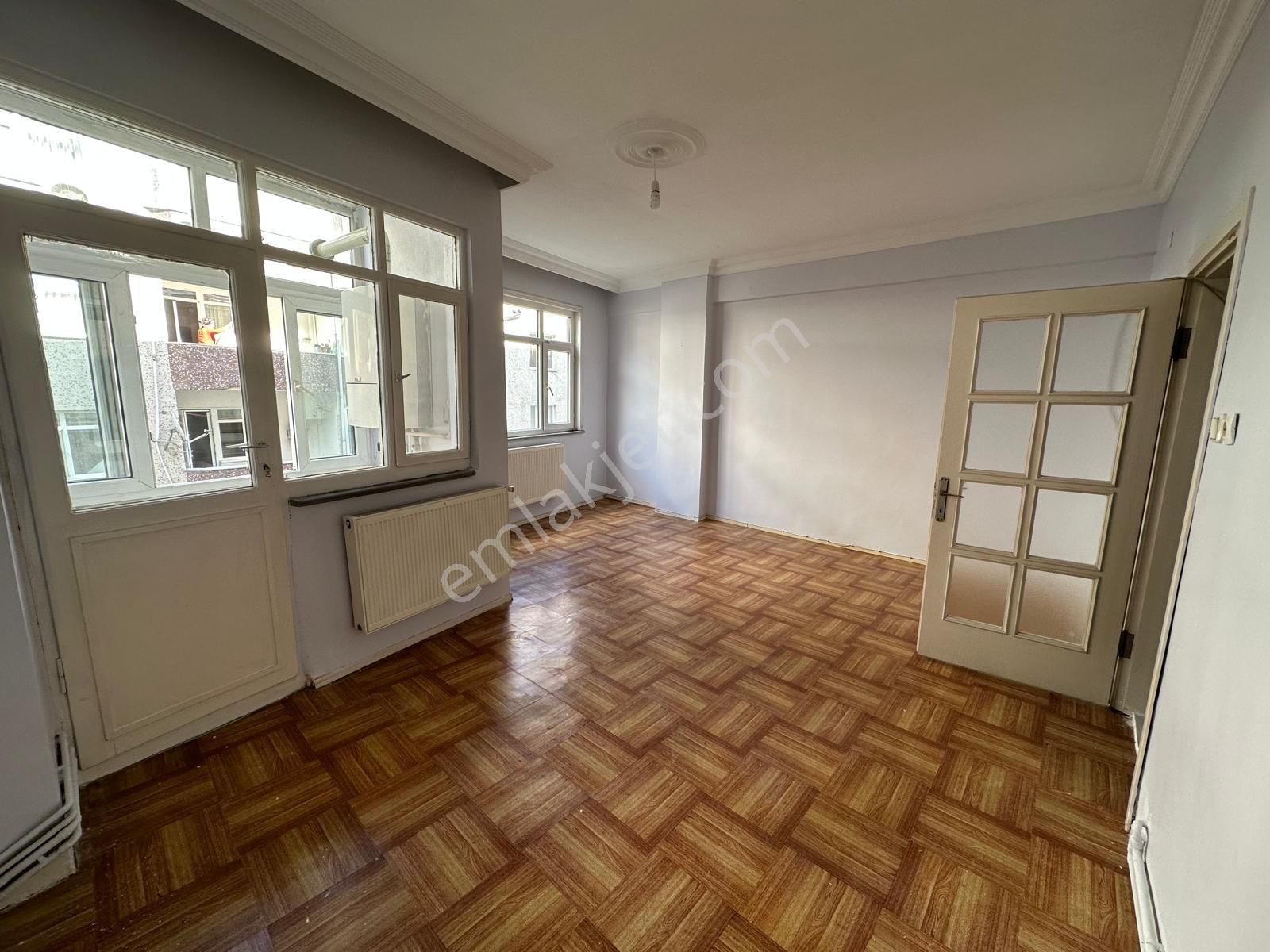 Yılmaz İnşaat Gayrimenkulden 3+1 1. Kat Kiralık Daire