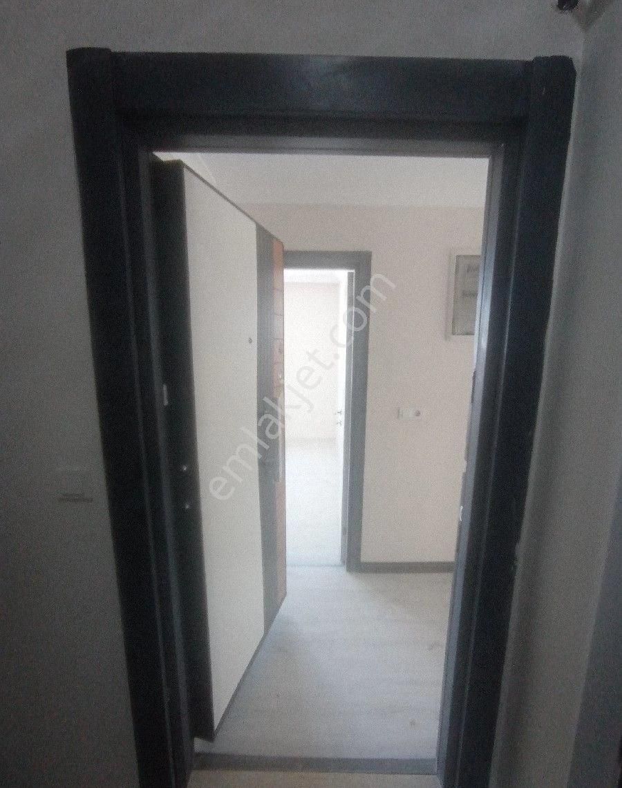 1.87 Kredi Oranıyla Arnavutköy Merkez'e Yakın Satılık Çatı Dubleks