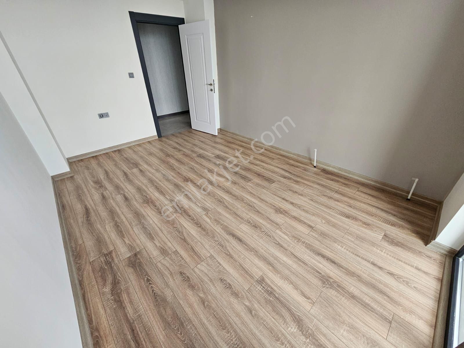 Karapürçek'te Full Yapılı 7.katta Ultra Lüks Yapılı Satılık Daire !! - Görsel 17