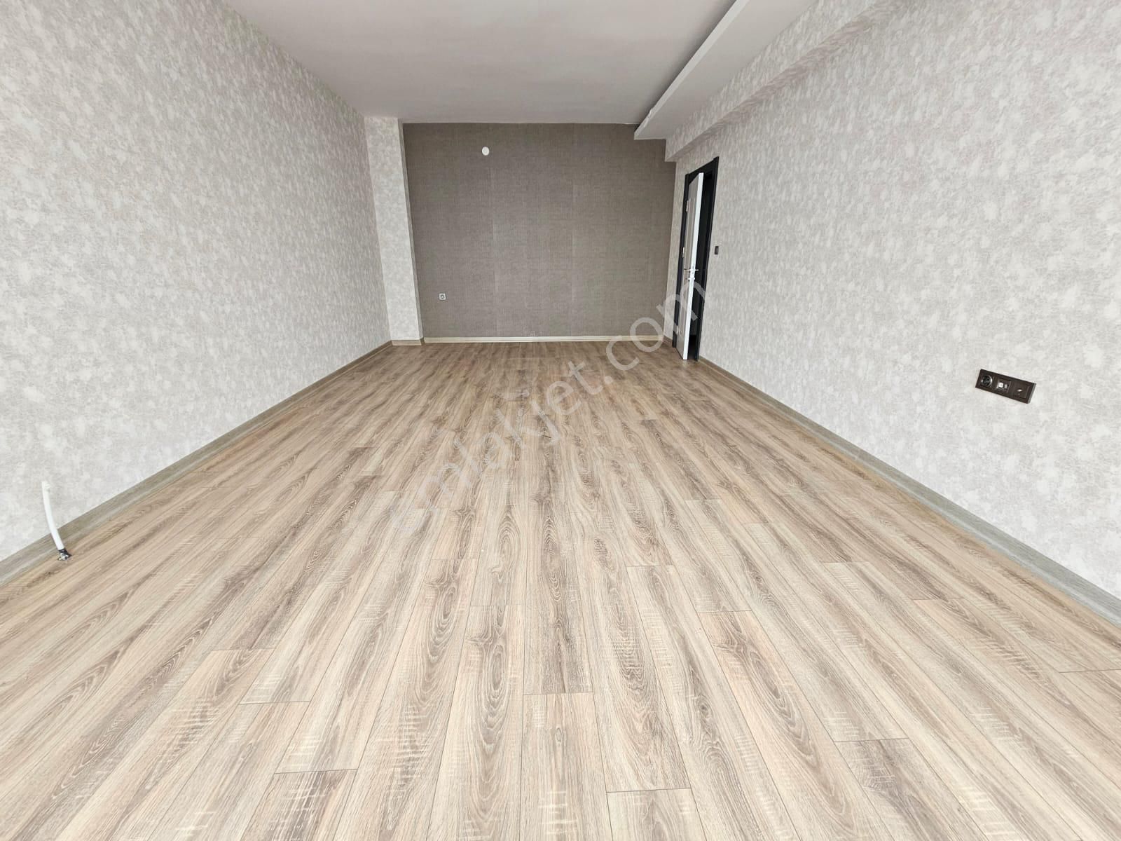 Karapürçek'te Full Yapılı 7.katta Ultra Lüks Yapılı Satılık Daire !! - Görsel 9