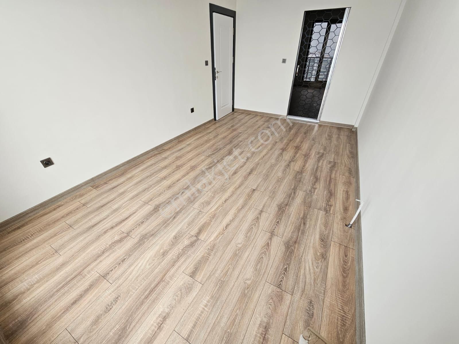 Karapürçek'te Full Yapılı 7.katta Ultra Lüks Yapılı Satılık Daire !! - Görsel 15