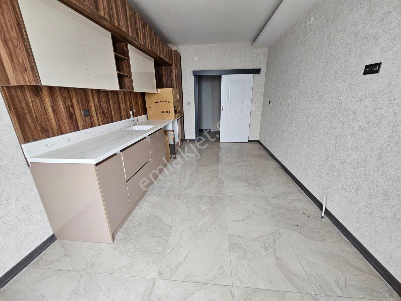 Karapürçek'te Full Yapılı 7.katta Ultra Lüks Yapılı Satılık Daire !! - Görsel 5