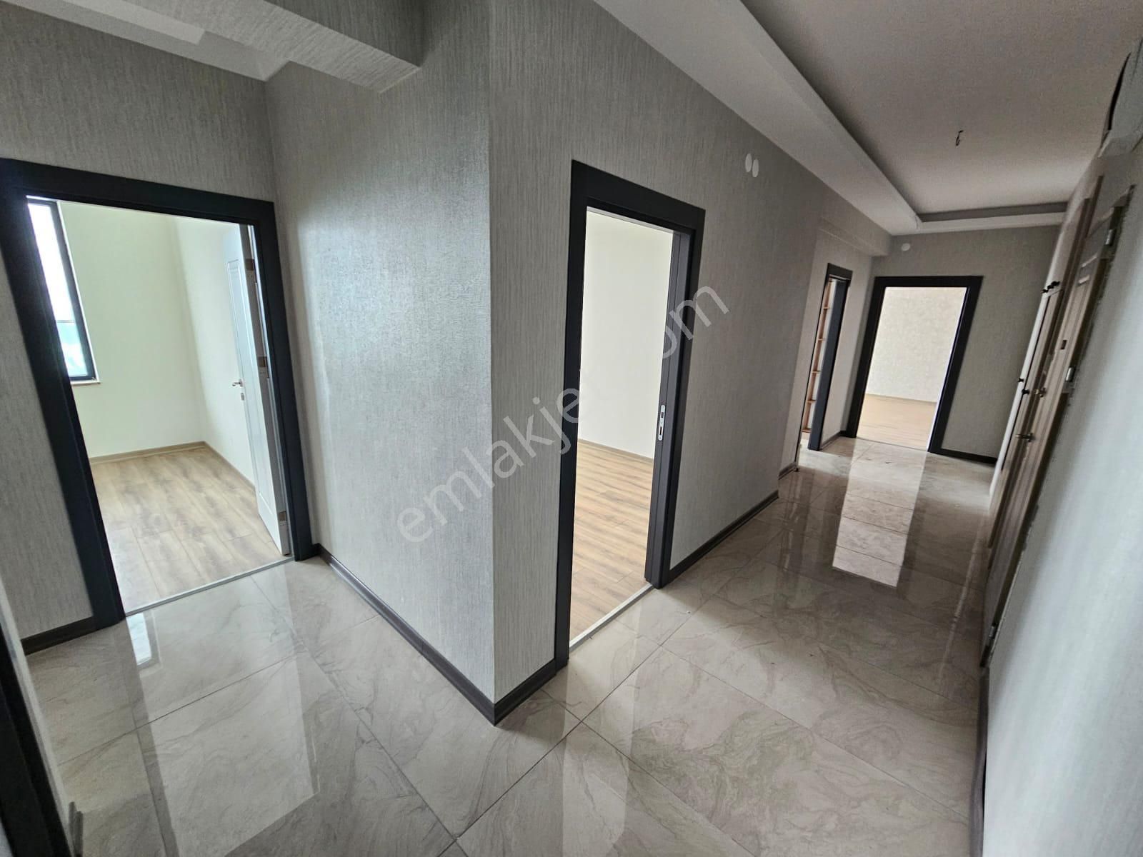 Karapürçek'te Full Yapılı 7.katta Ultra Lüks Yapılı Satılık Daire !! - Görsel 25