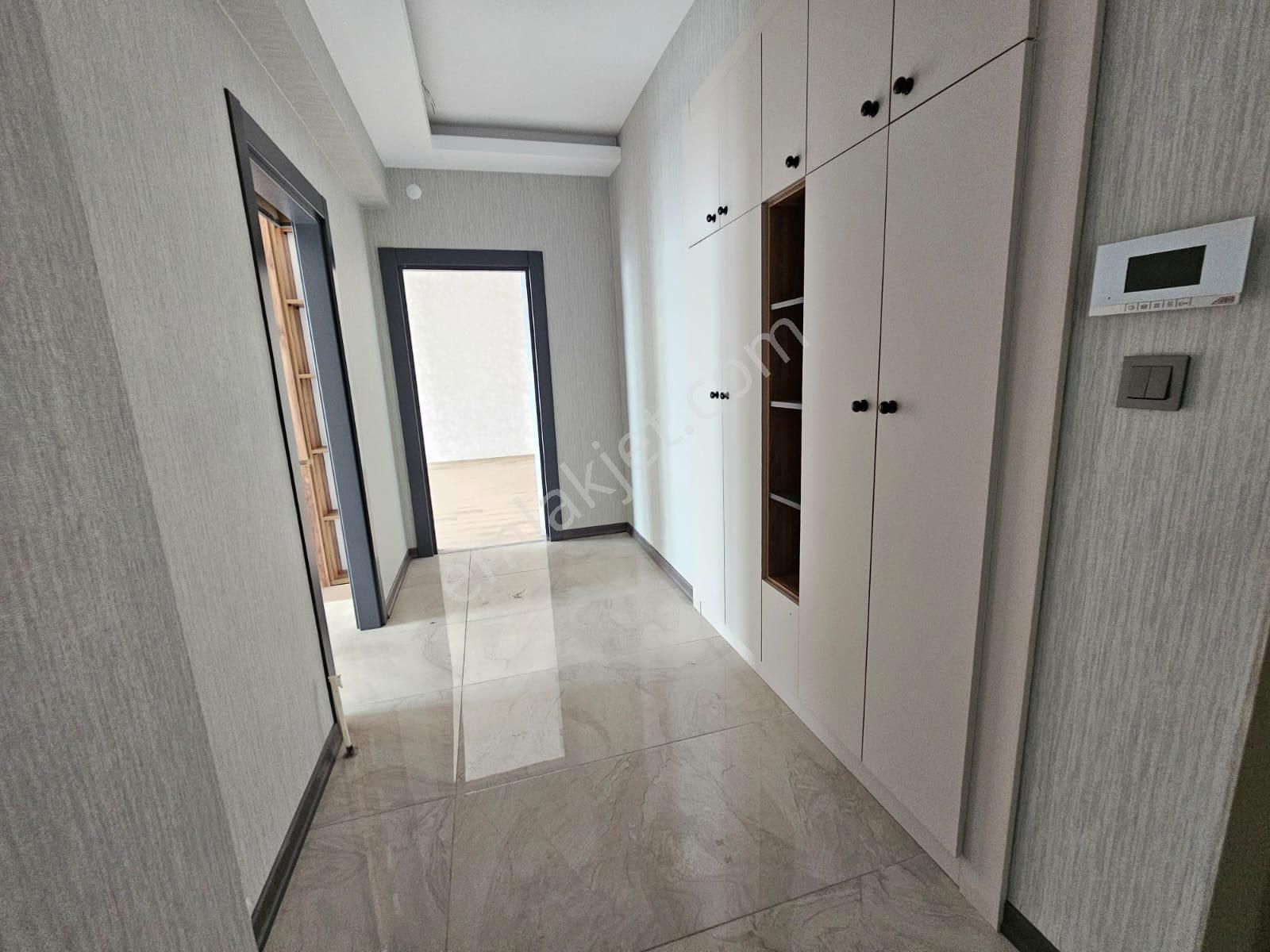 Karapürçek'te Full Yapılı 7.katta Ultra Lüks Yapılı Satılık Daire !! - Görsel 26