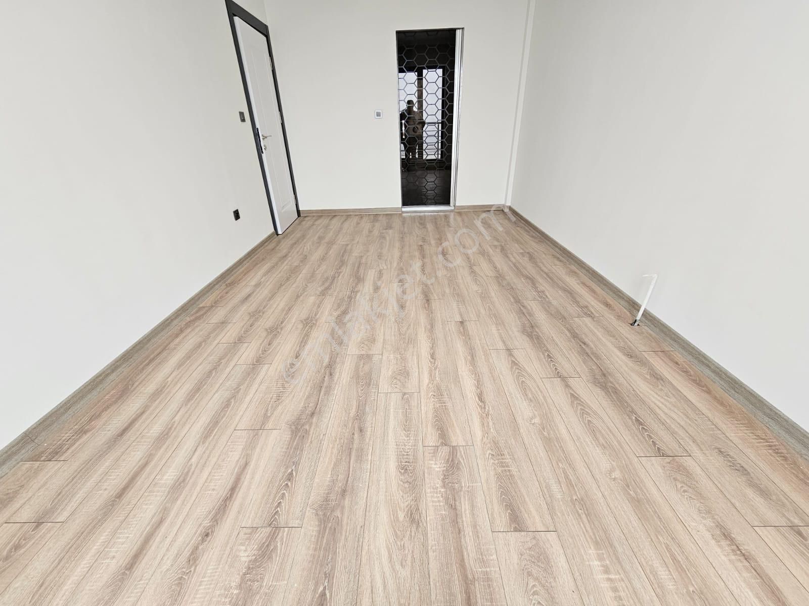 Karapürçek'te Full Yapılı 7.katta Ultra Lüks Yapılı Satılık Daire !! - Görsel 13