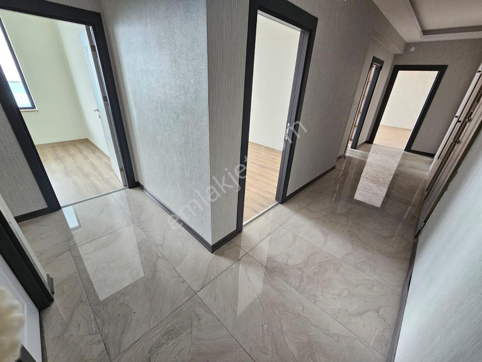 Karapürçek'te Full Yapılı 7.katta Ultra Lüks Yapılı Satılık Daire !! - Görsel 27