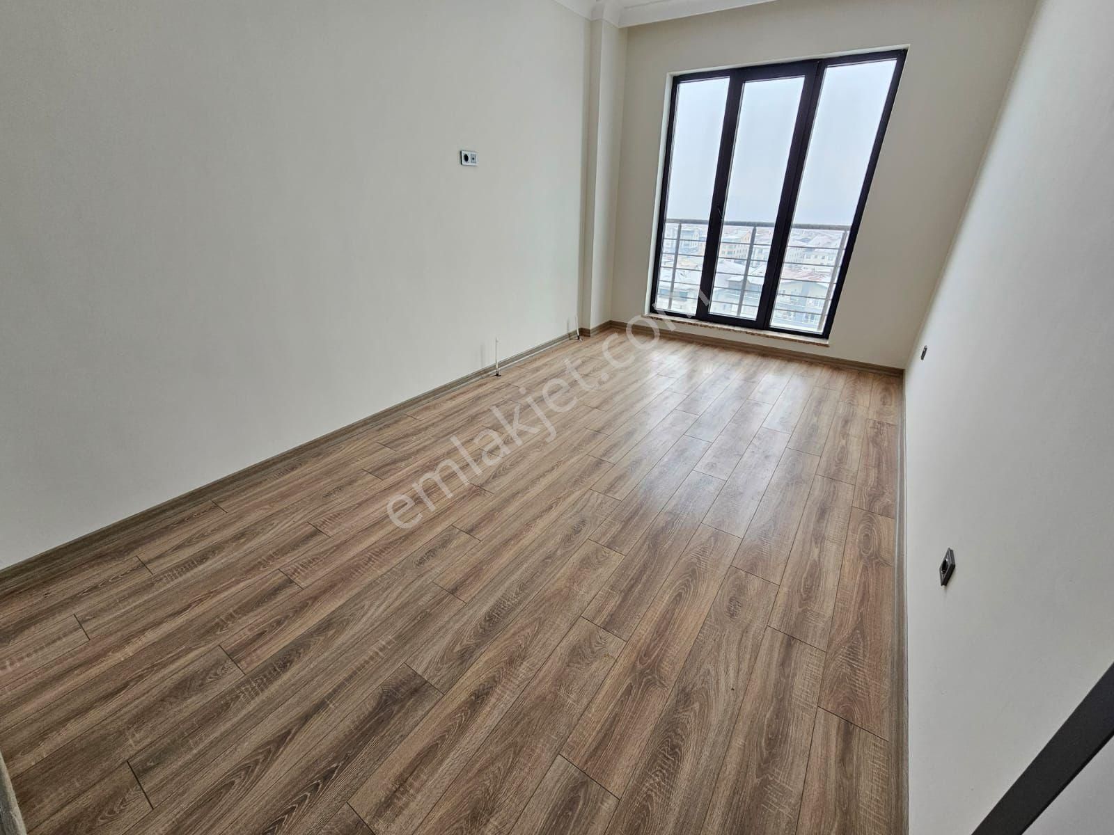 Karapürçek'te Full Yapılı 7.katta Ultra Lüks Yapılı Satılık Daire !! - Görsel 11