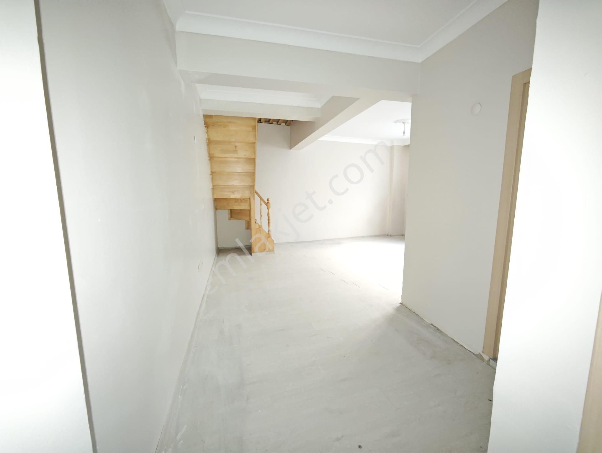 İstanbul Gaziosmanpaşa'da Satılık Ters Dubleks Daire - Görsel 5