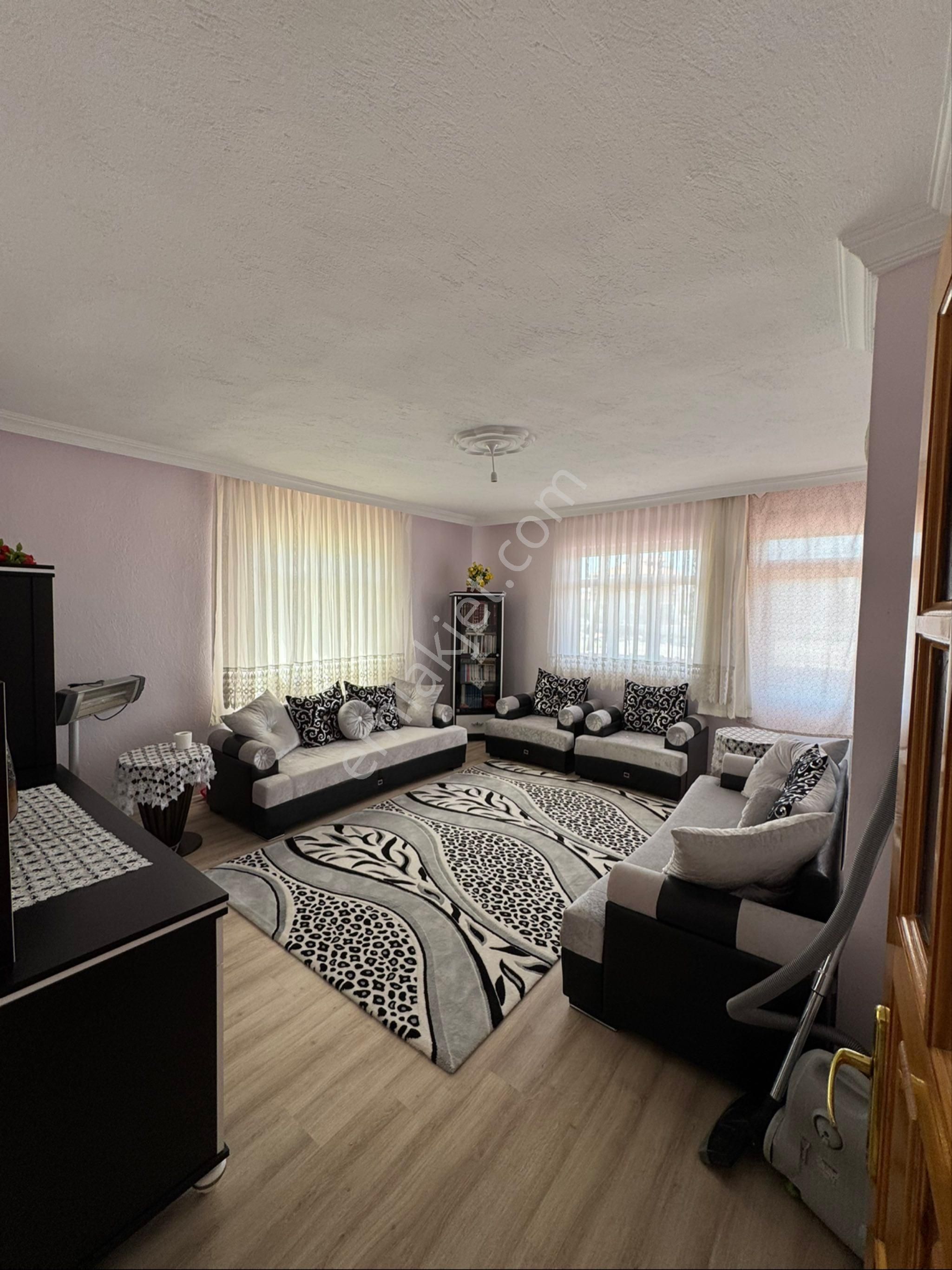 Meram Alakova Mahallesinde Süper Konumda 3daireli 3+1 Müstakil Ec - Görsel 12