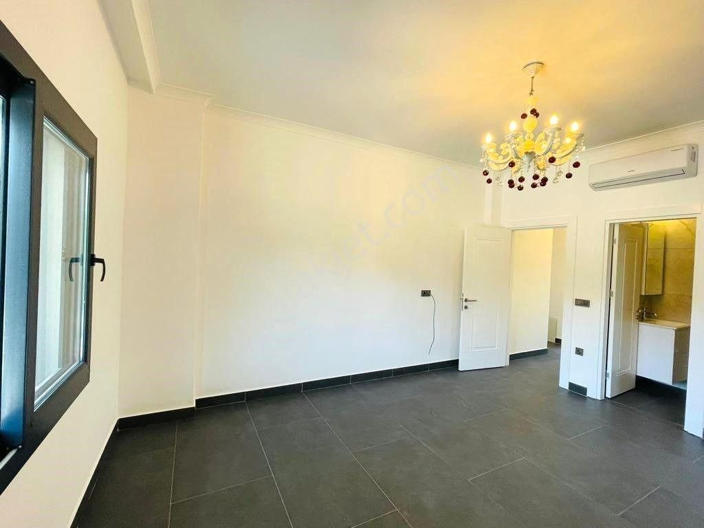 Bodrum Turgutreis Merkez'de Satılık 3+1 Tek Katlı İzole Villa - Görsel 15