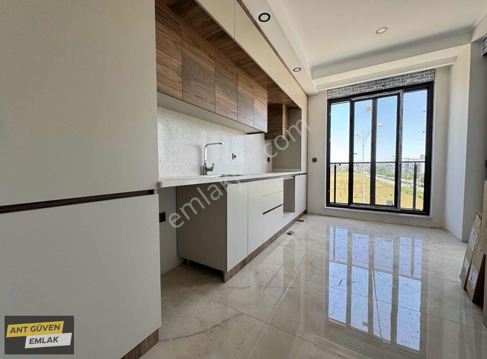 Bahçeyaka Cadde Üzeri 3+1 160 Köşe Başı Etrafı Açık Geniş Ferah - Görsel 3