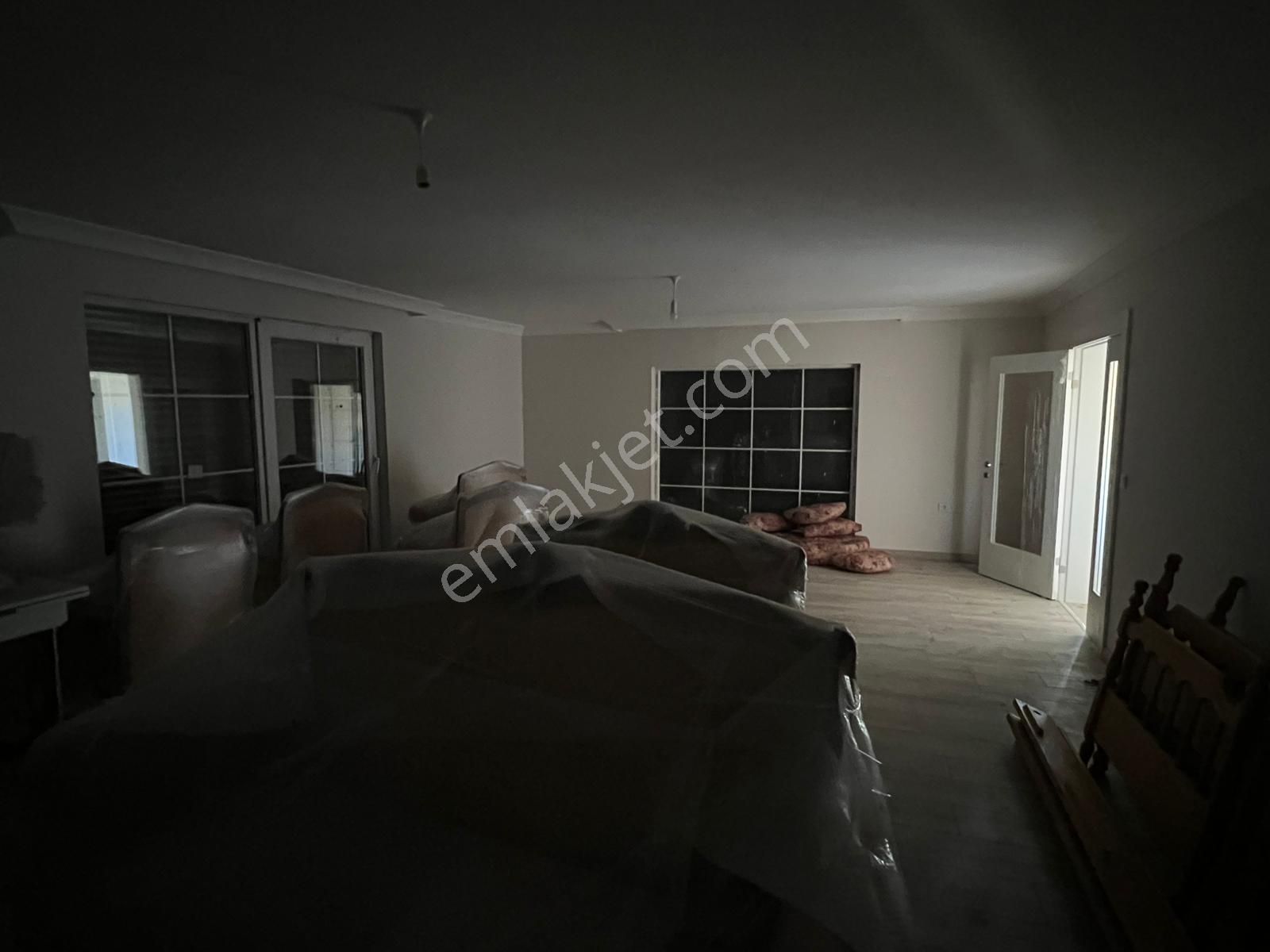 Kartal'dan Fırsat!! Sirkelide 917m2 Arsa Üzerinde Müstakil Ev - Görsel 13