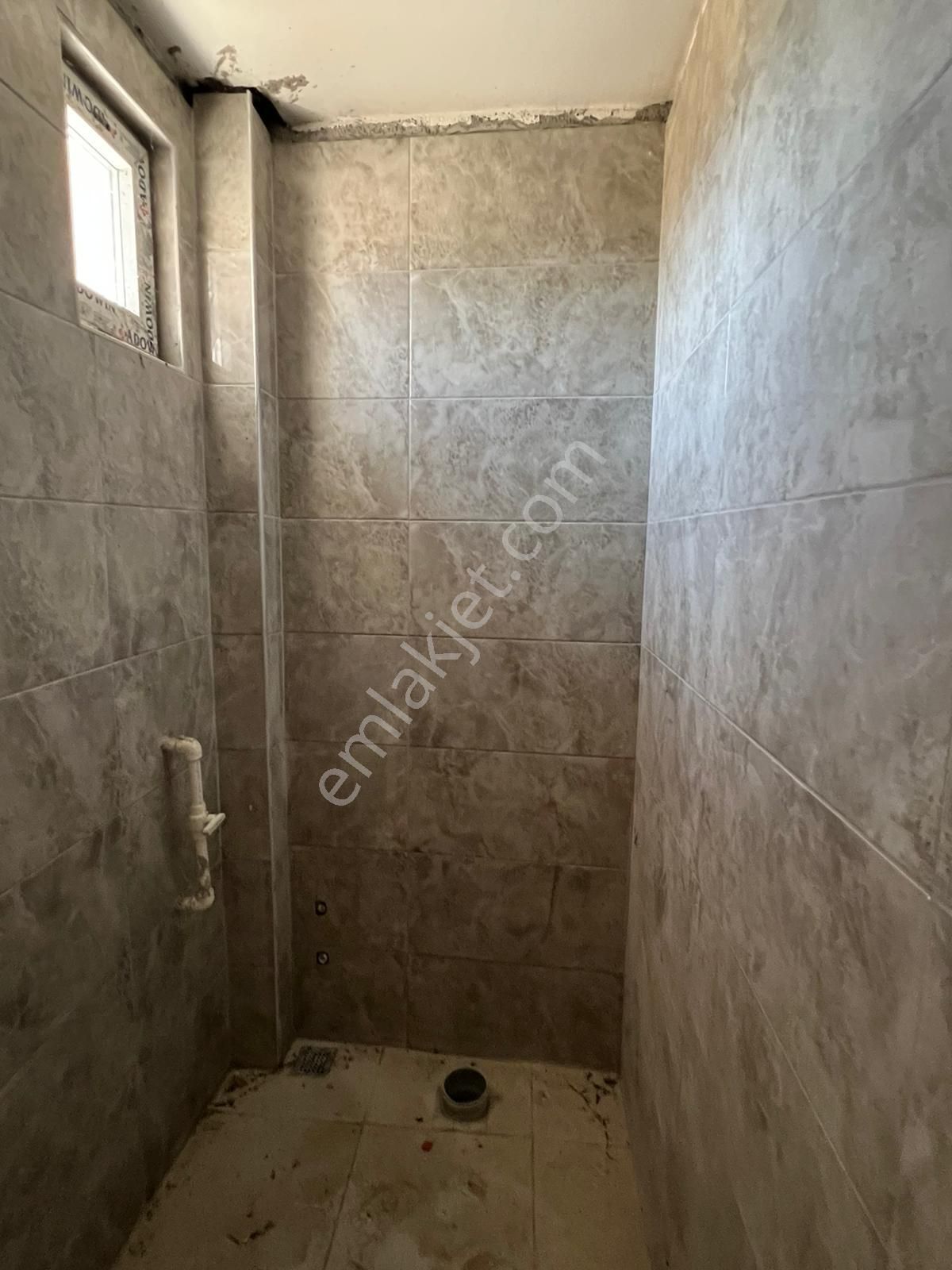 Kartal'dan Fırsat!! Sirkelide 917m2 Arsa Üzerinde Müstakil Ev - Görsel 12