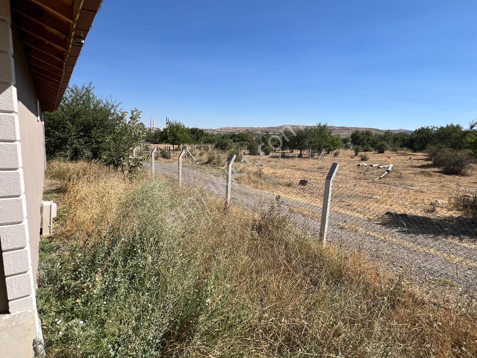 Kartal'dan Fırsat!! Sirkelide 917m2 Arsa Üzerinde Müstakil Ev - Görsel 6