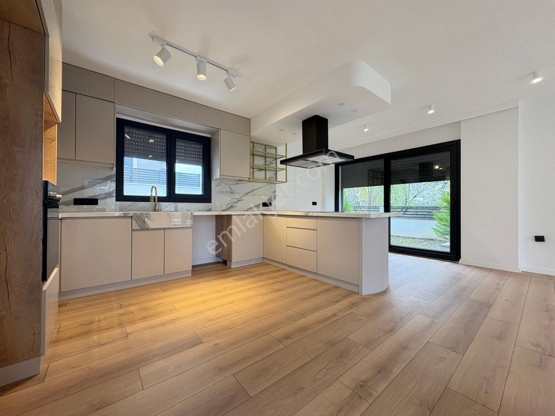 Kumsaldan Oksijen Cenneti Gürede Saunalı Havuzlu_5+1_ Lüks Villa - Görsel 5