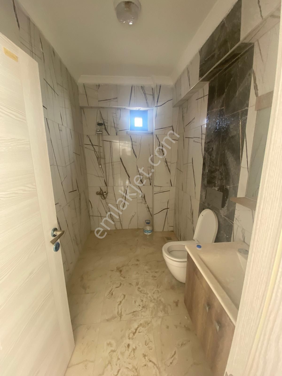 Müstakil Villa Denize Sıfır Konumda , Lüks Araç Takasına Uygun - Görsel 8