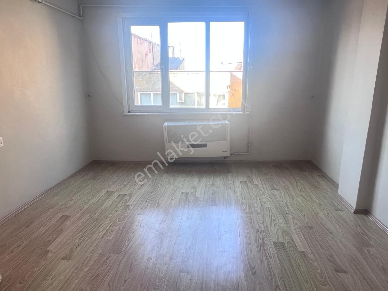 Gaziosmanpaşa Karadeniz Mah. Satılık Boş 2+1 Daire