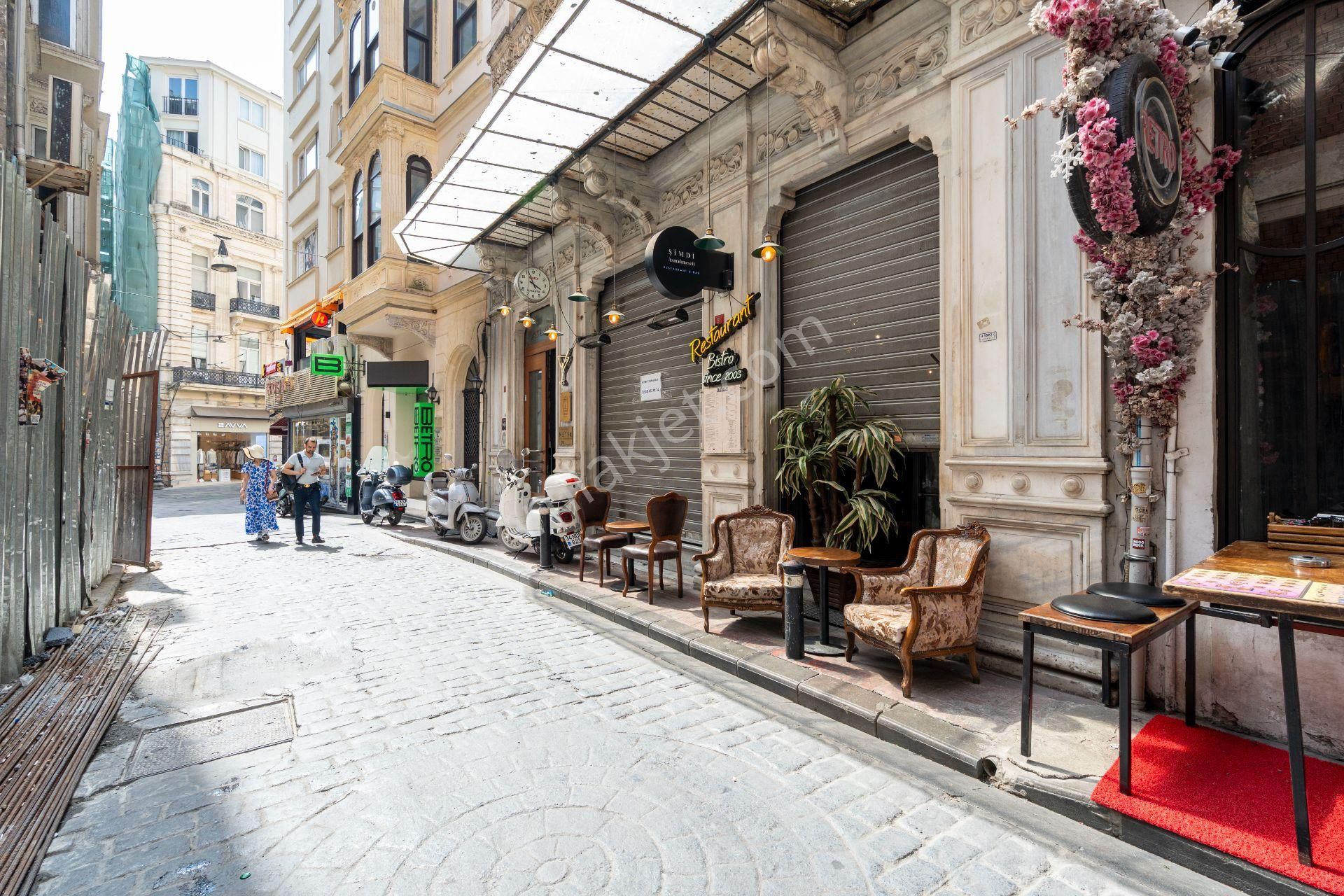 Asmalımescit'te Tarihi Değer, Deniz Manzaralı Satılık Bina - Görsel 10