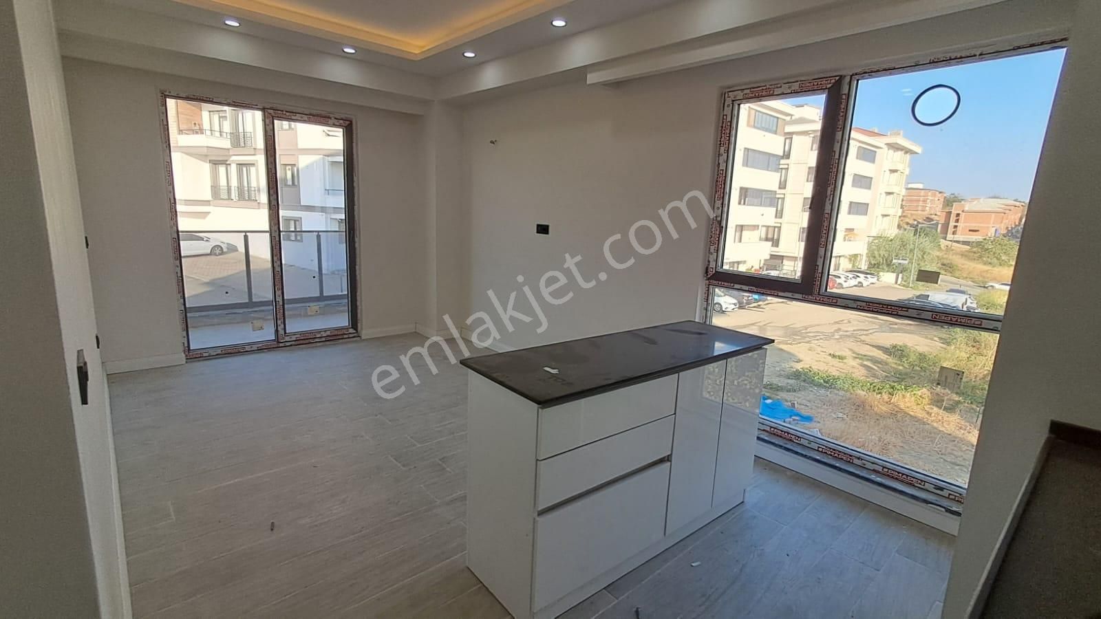 Ekşioğlu' Ndan Tekirdağ Süleymanpaşa Atatürk Mahallesi 2+1 Satılık Daire - Görsel 19