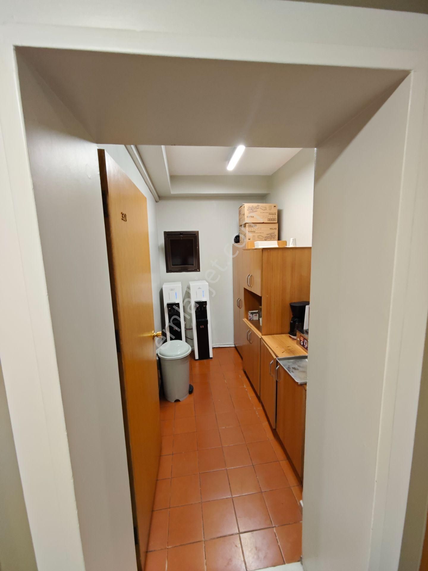 Güncel İlandır!! Gayrettepe De 503m2 Brüt Prestijli Bina Da Ofis - Görsel 13