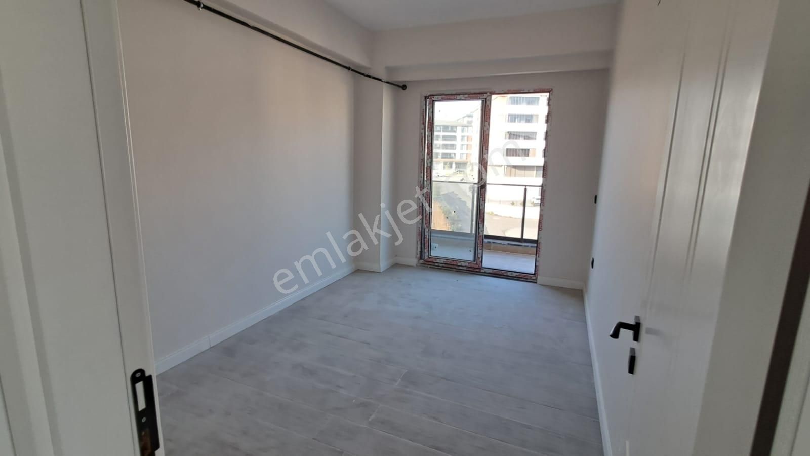 Eksioğlu' Ndan Tekirdağ Süleymanpaşa Atatürk Mah. Deniz Manzaralı 2+1 Satılık Daire - Görsel 4