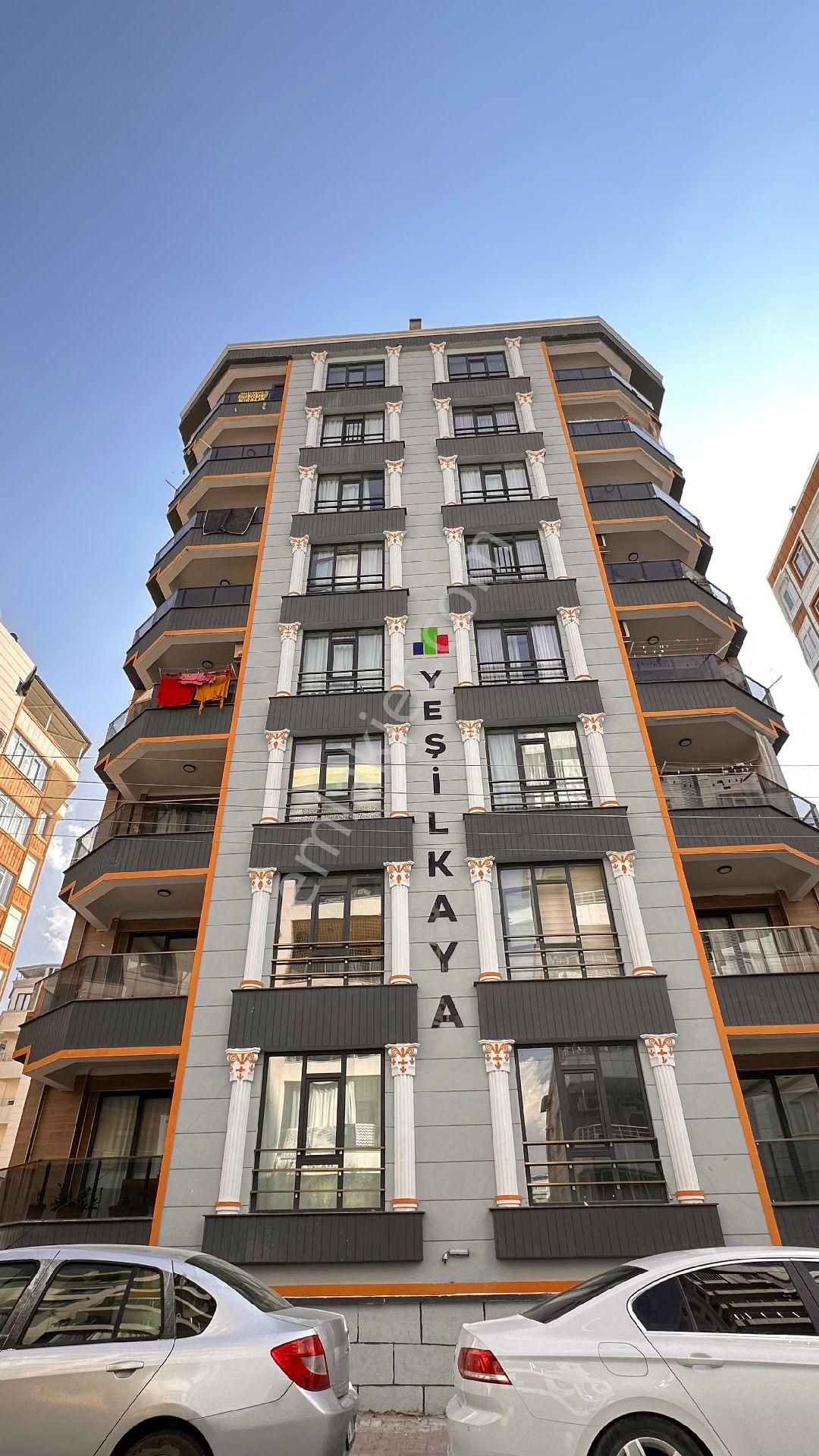 Yavuz Emlak Tan Satılık Daire Arakat Karaköprü Emniyet Müdürü Yanı 4 Oda
