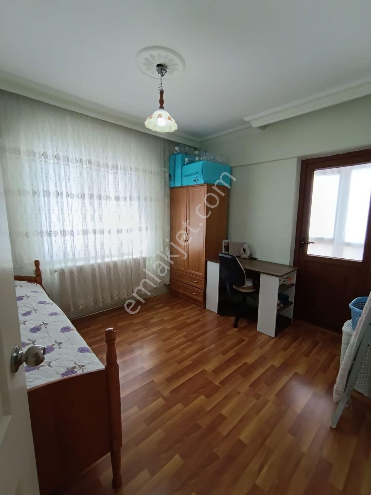 Ankara Kazanç'tan Malazgirt Mah. Çift Banyolu 3 Balkonlu Arakatta Geniş Satılık Daire - Görsel 20